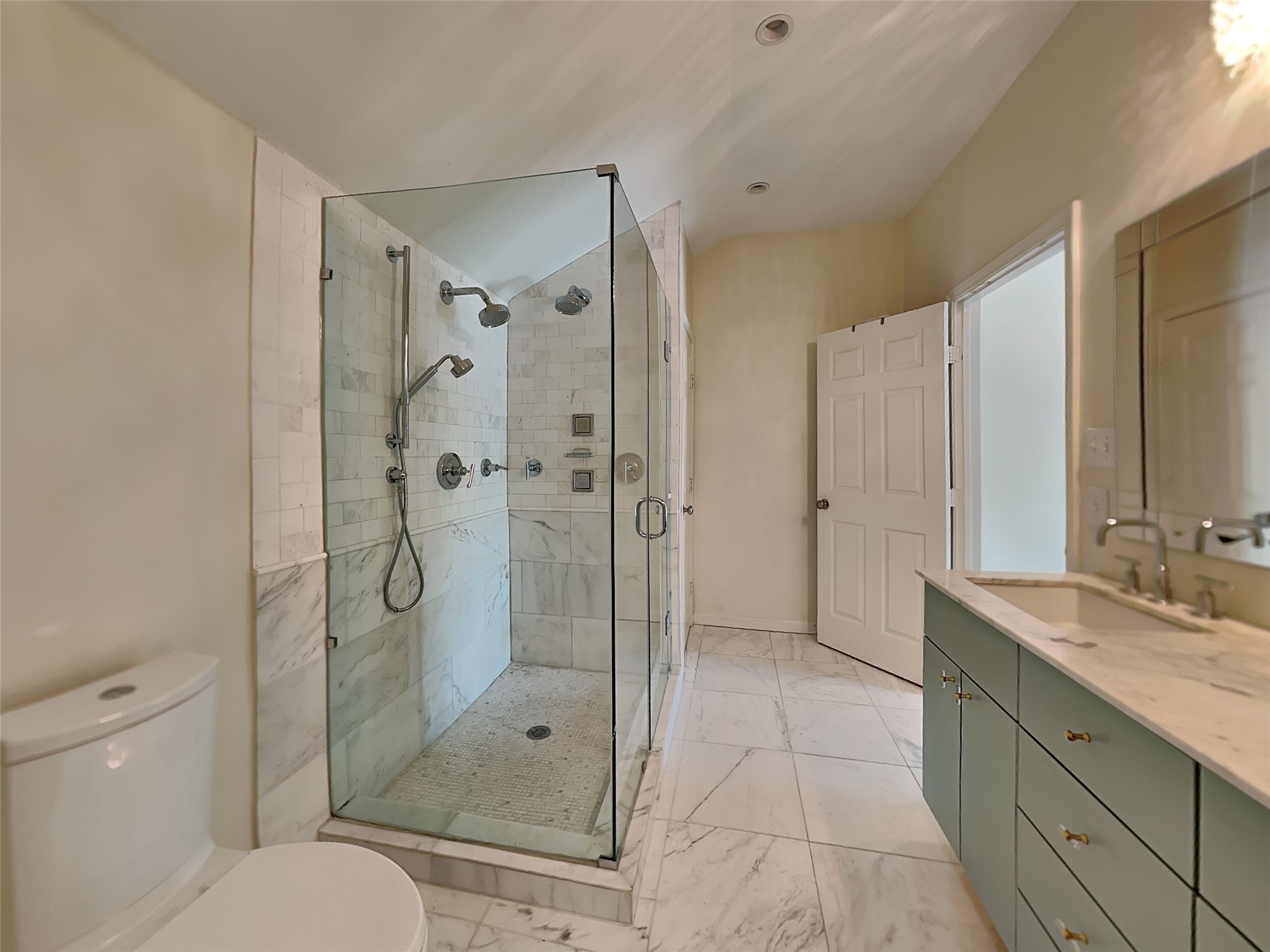 5027 Wenonah Drive
