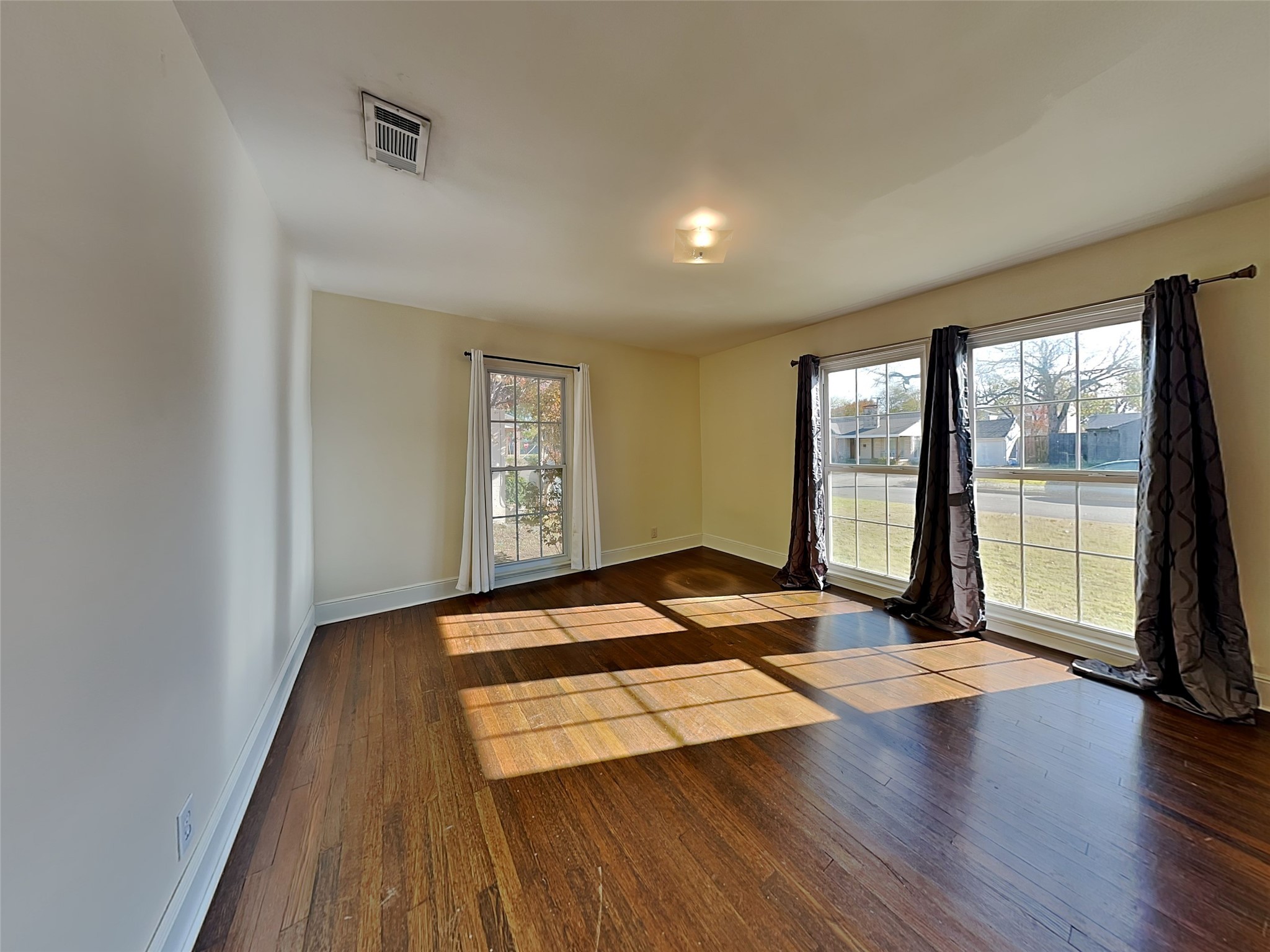 5027 Wenonah Drive