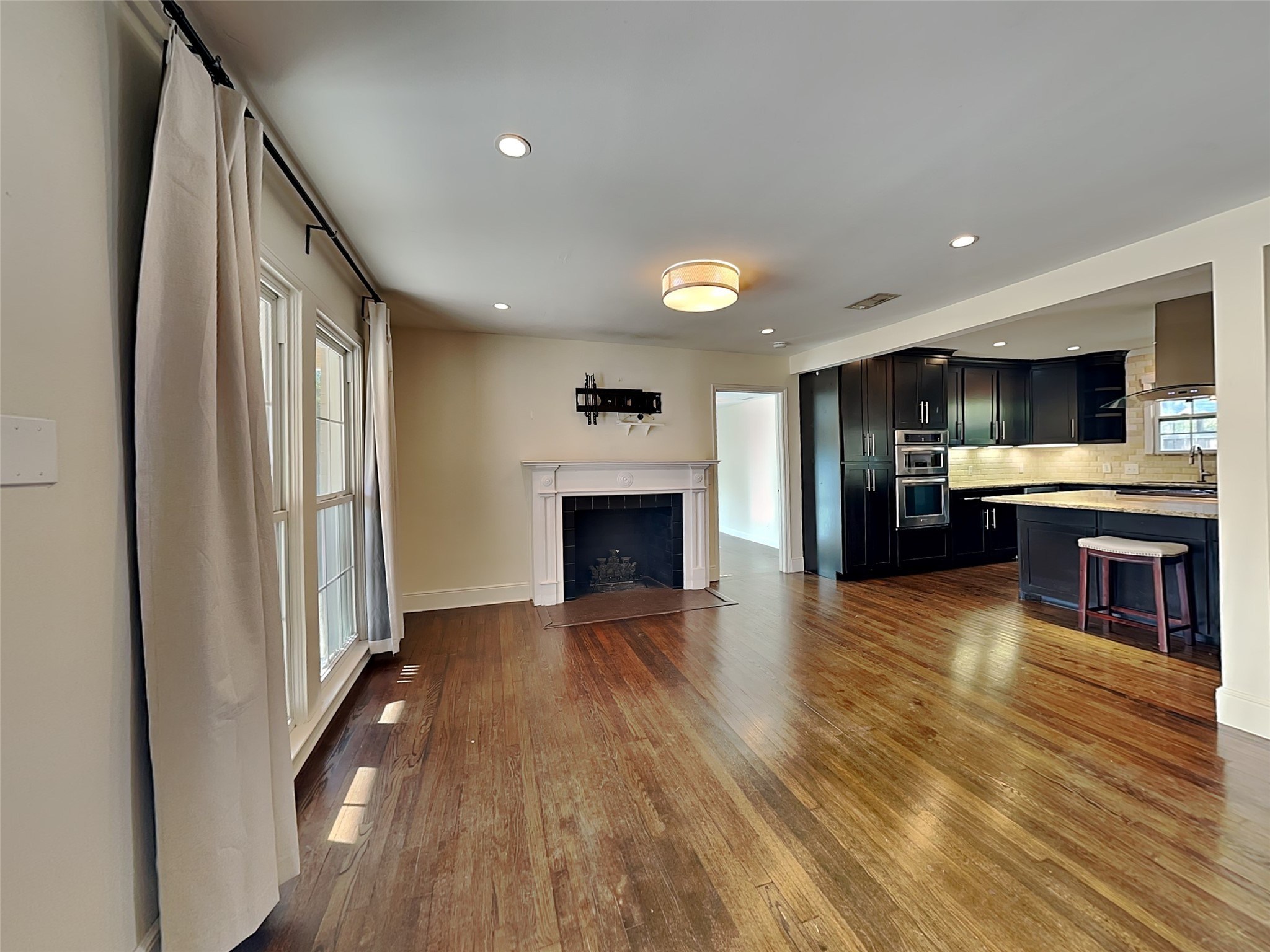 5027 Wenonah Drive