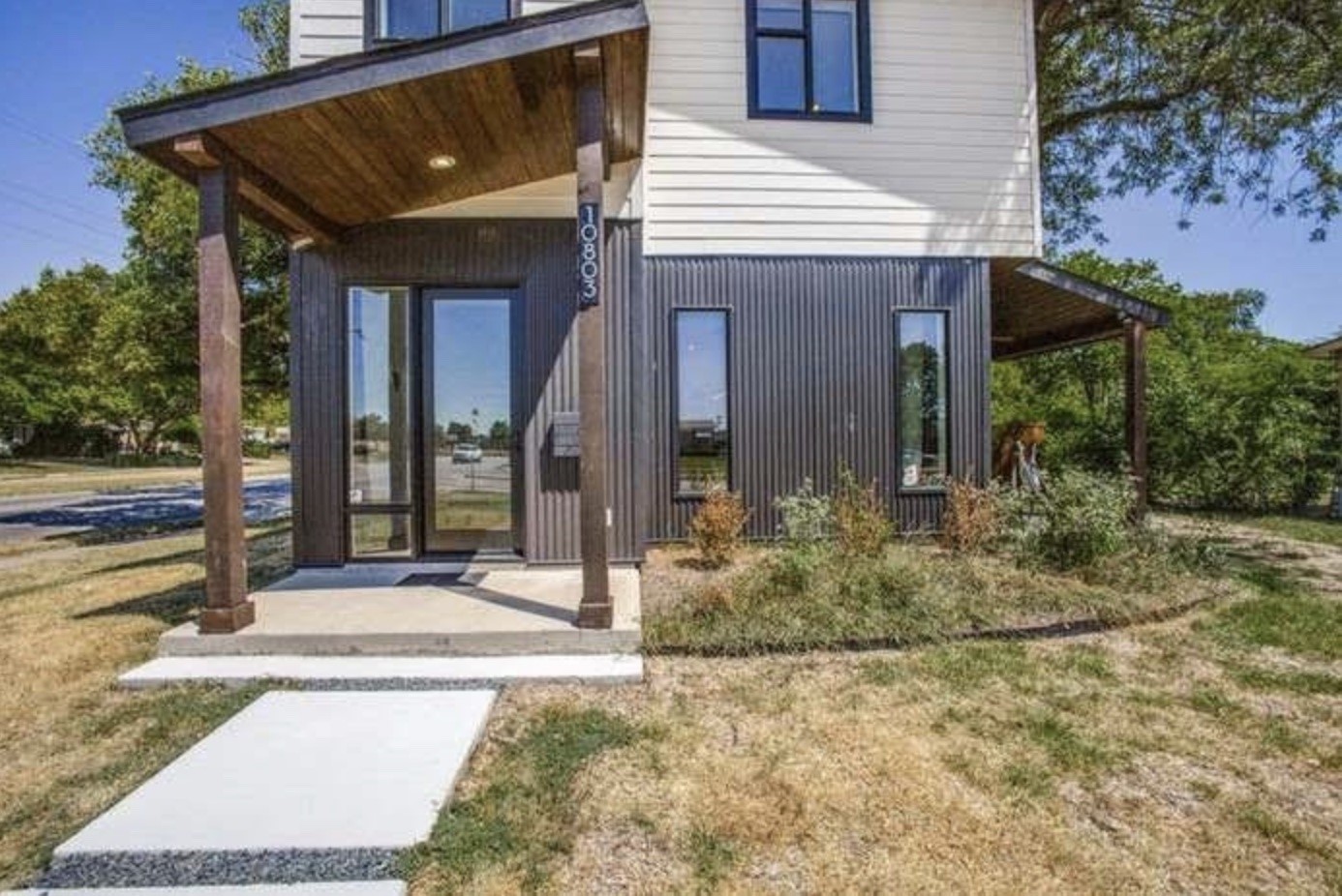 10803 Mandalay Drive