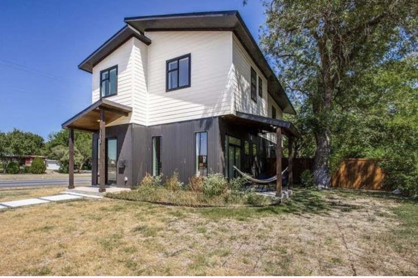 10803 Mandalay Drive