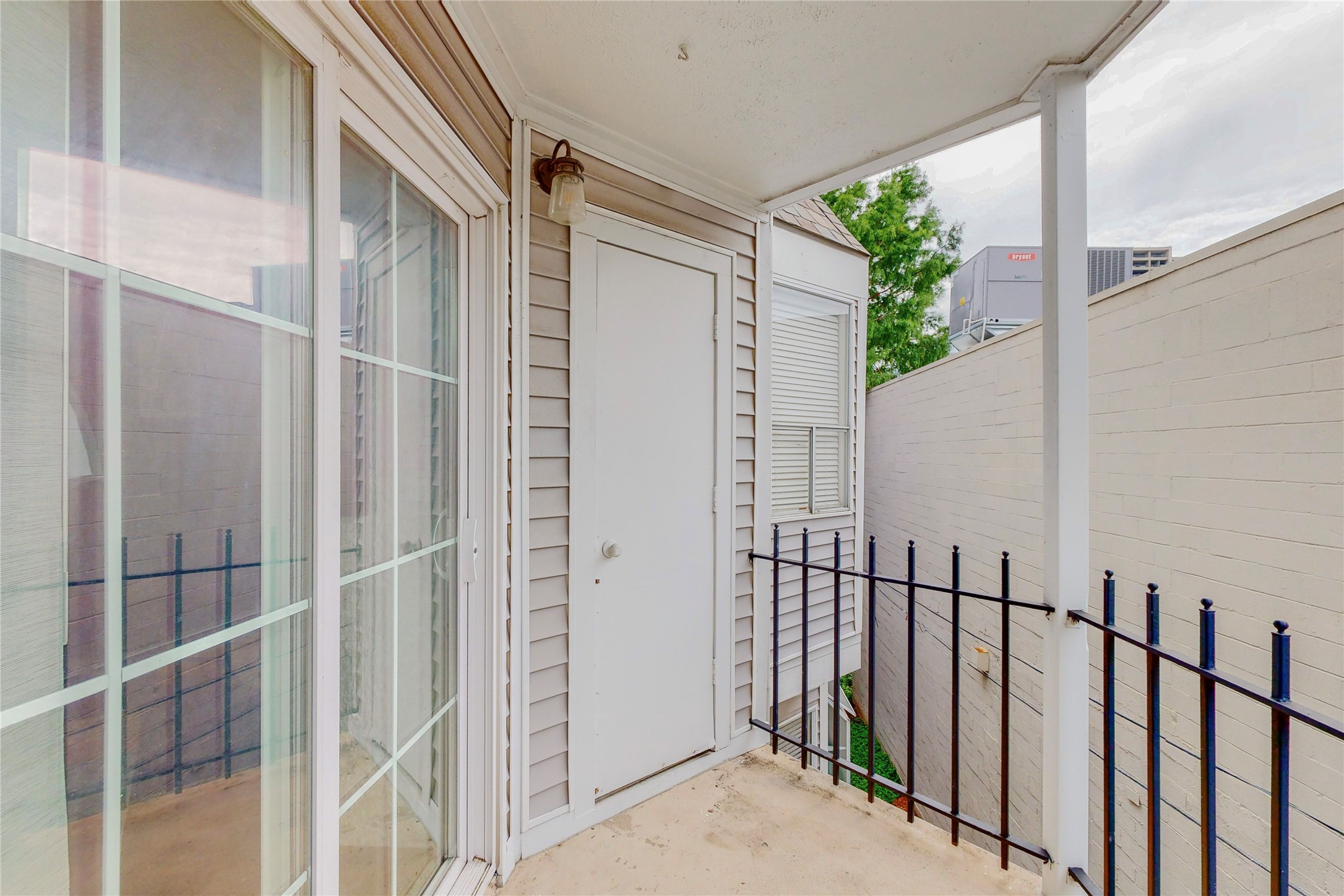 1010 Allen Street 226