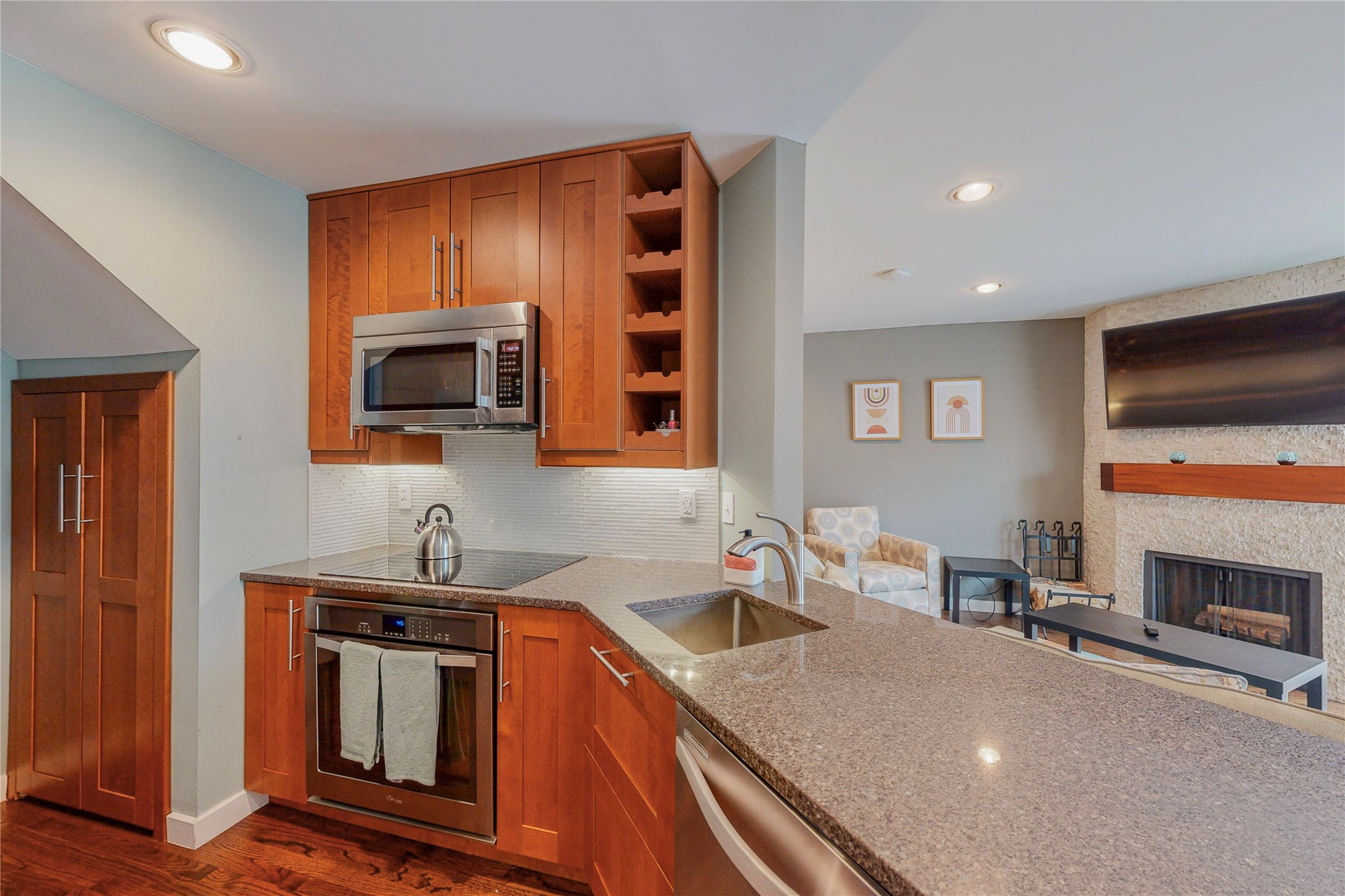 1010 Allen Street 226