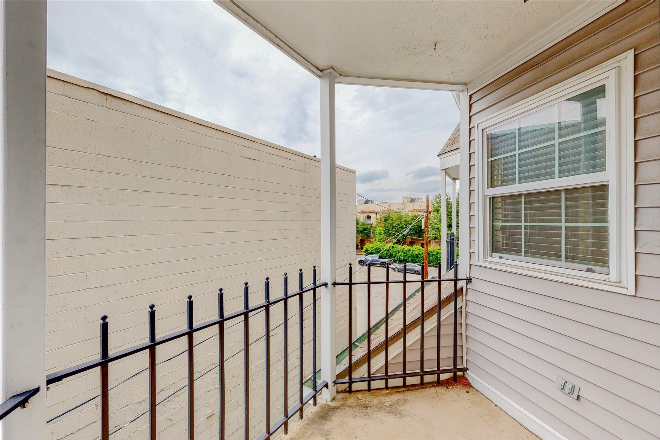 1010 Allen Street 226