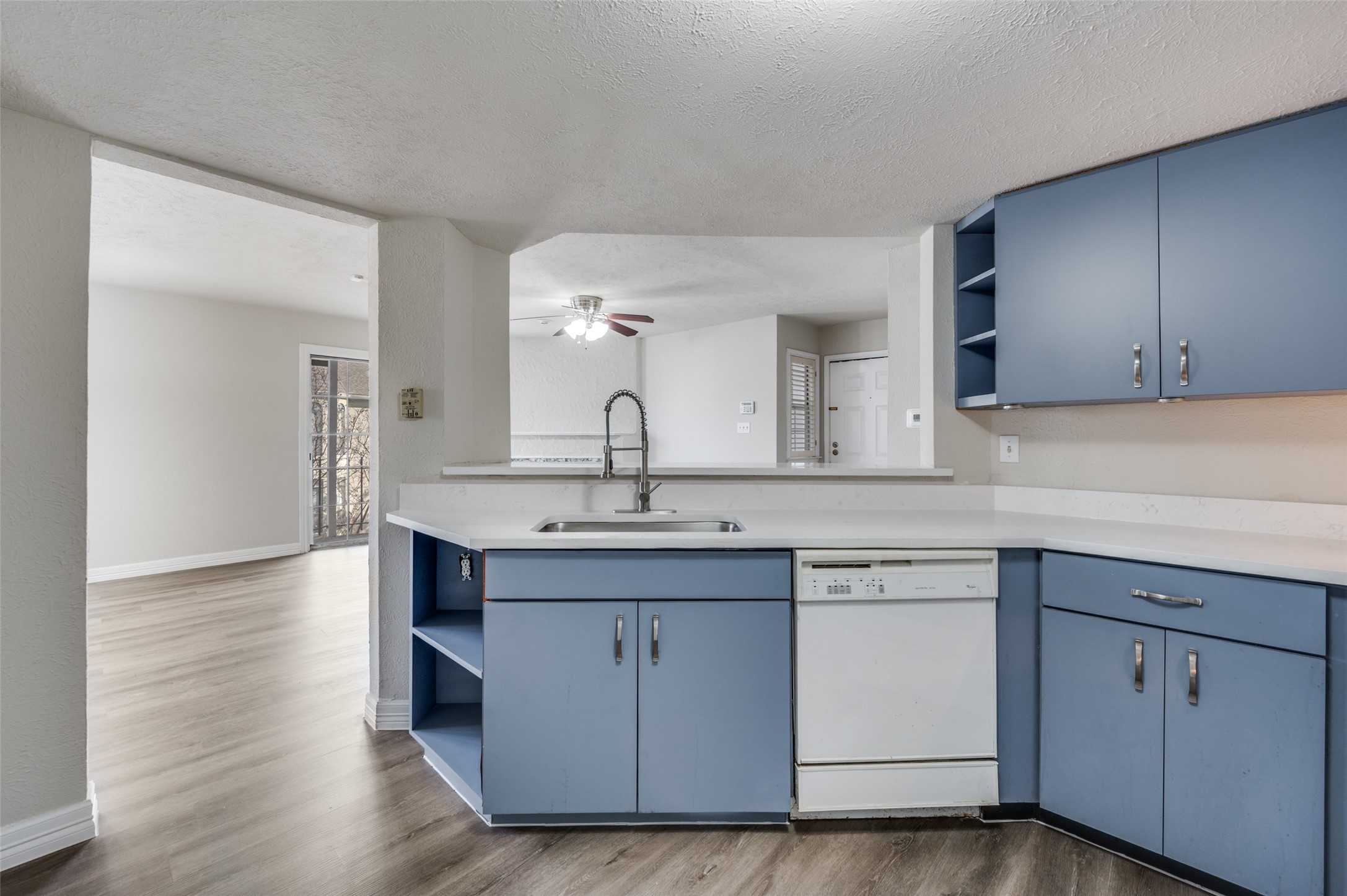 1001 Liberty Street 123