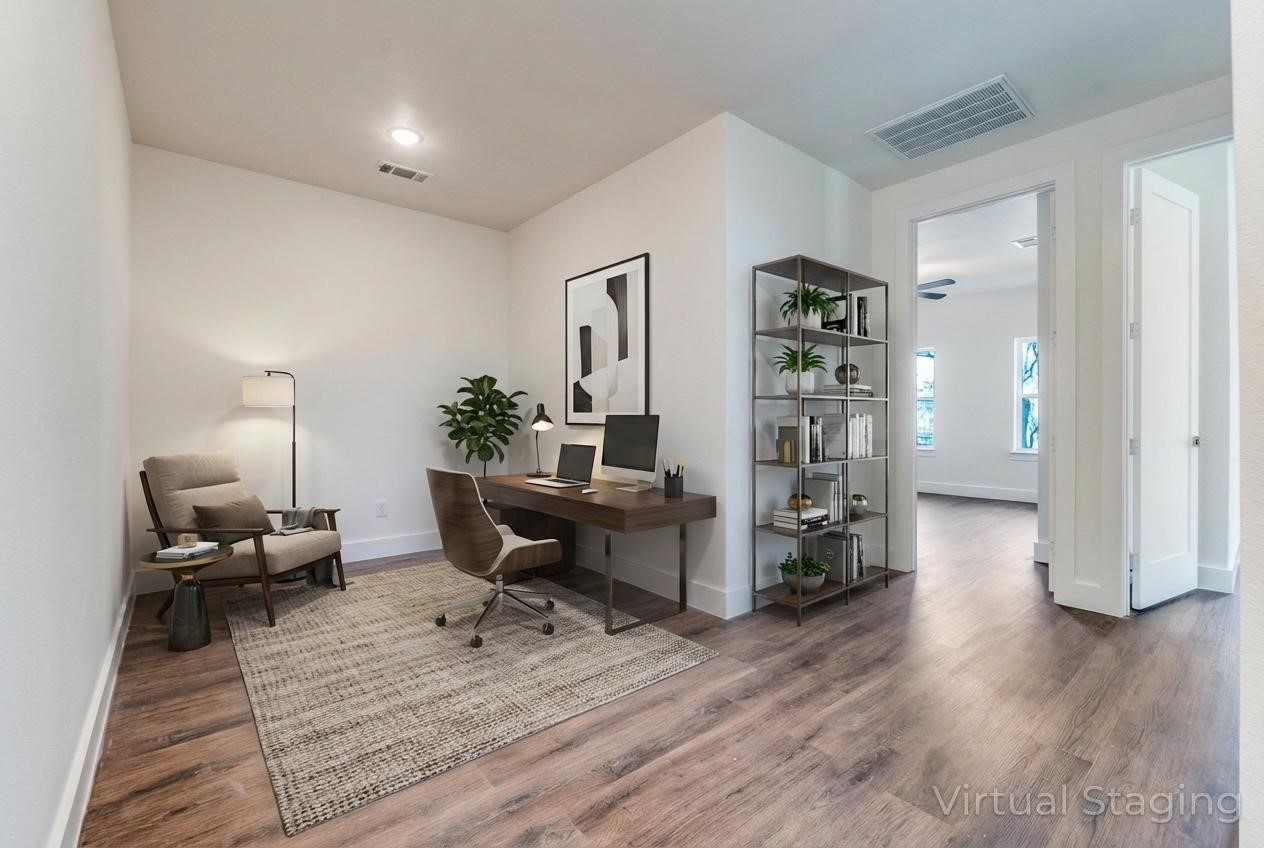 402 S Henderson Avenue