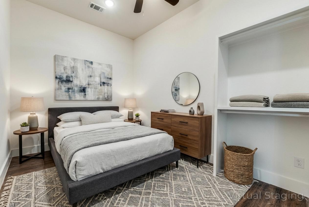 402 S Henderson Avenue