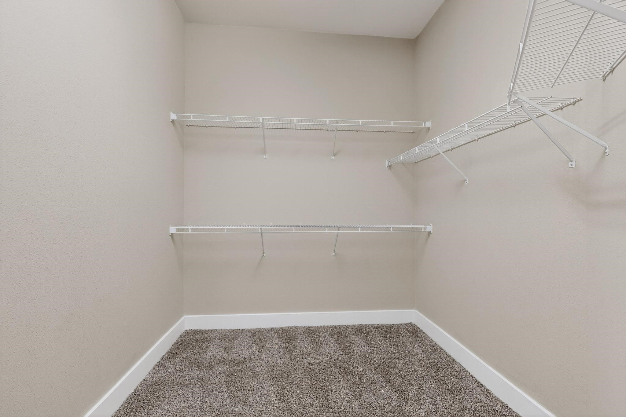 4414 Cedar Springs Road 323