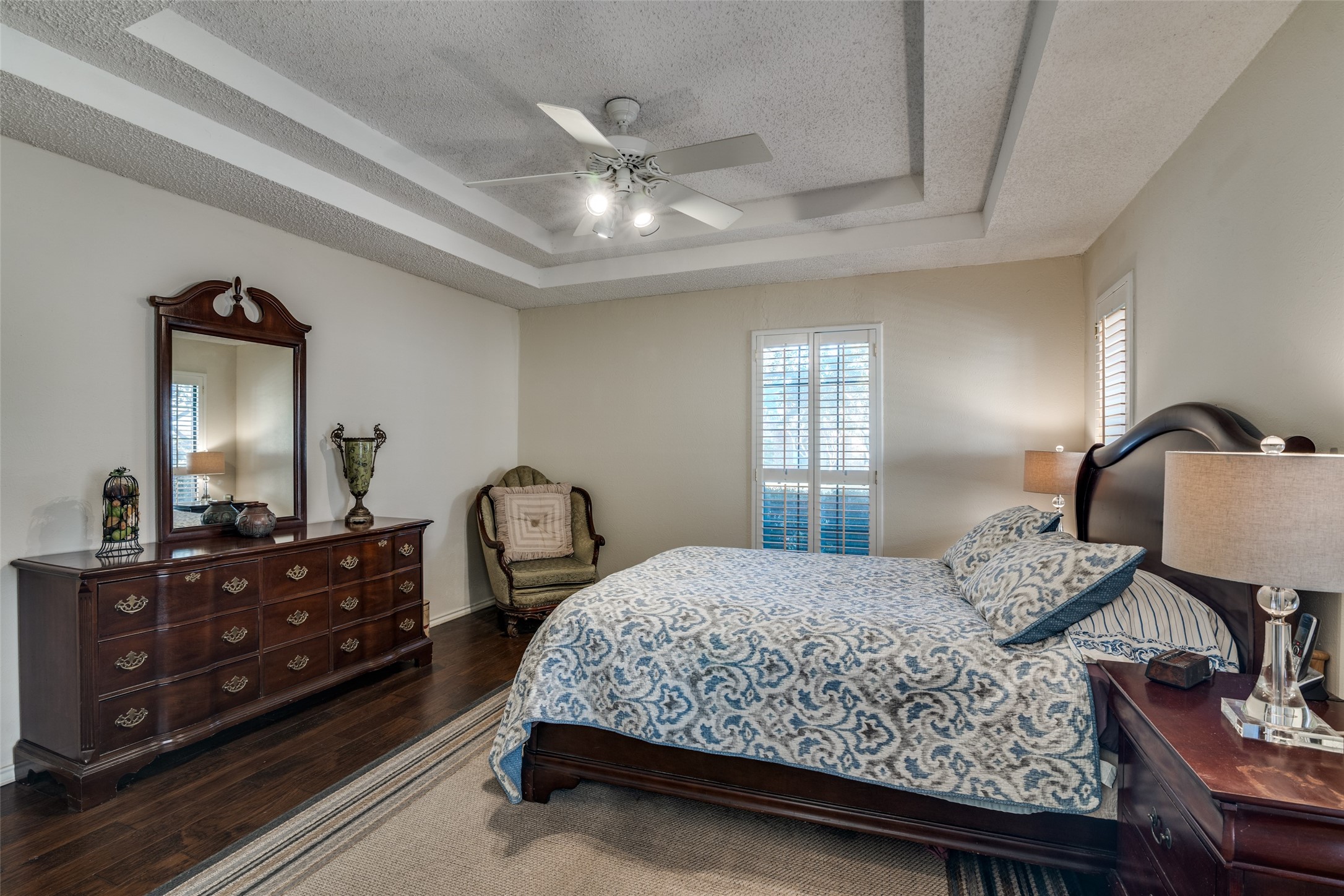 1402 Sherwood Drive
