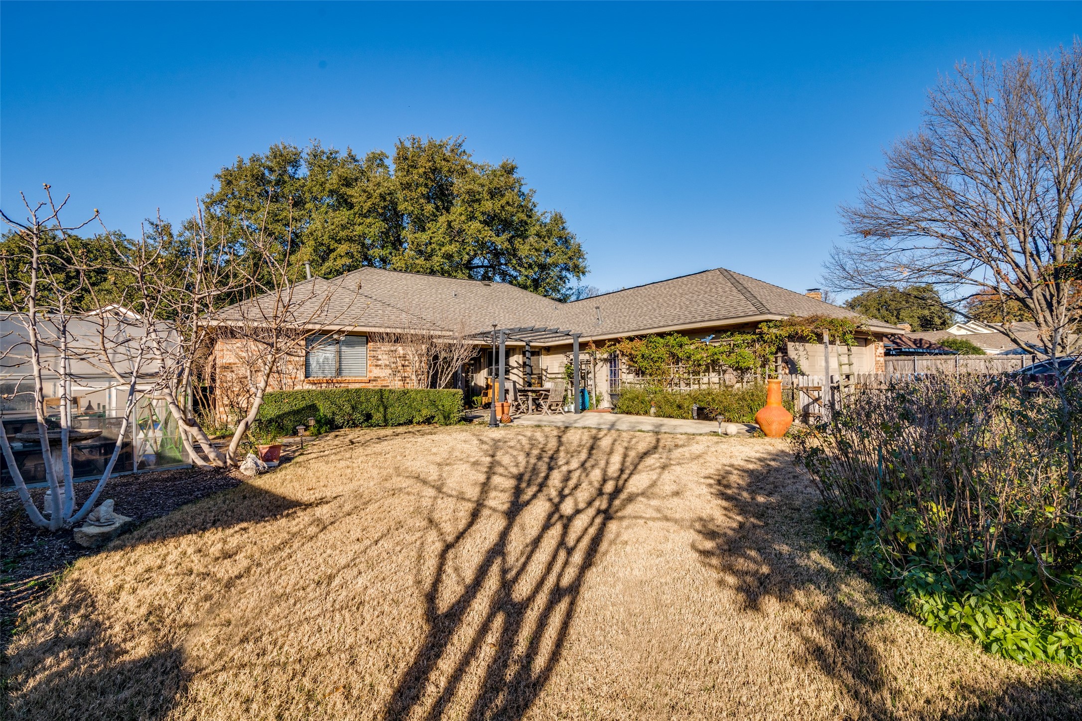 1402 Sherwood Drive