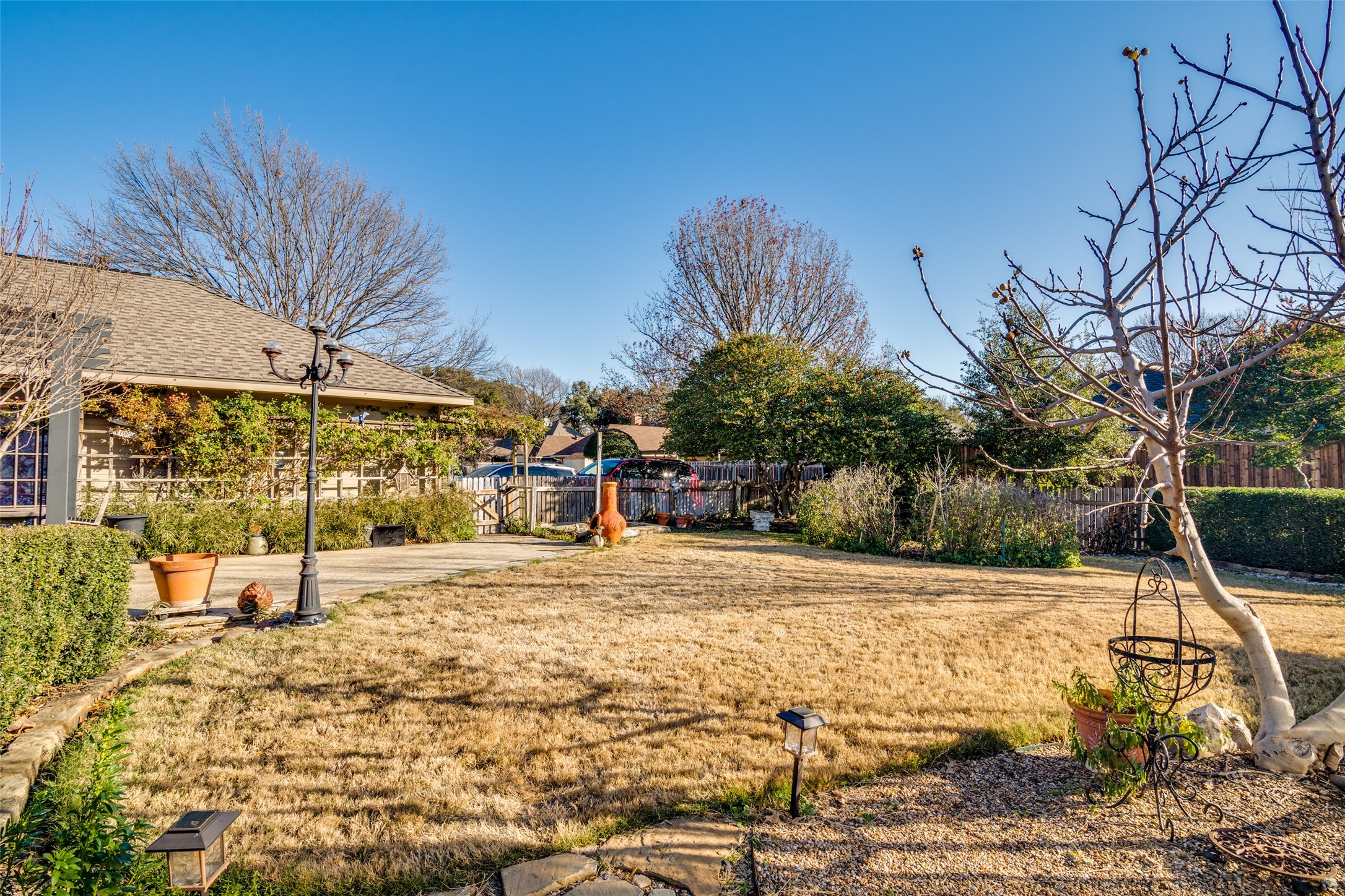 1402 Sherwood Drive