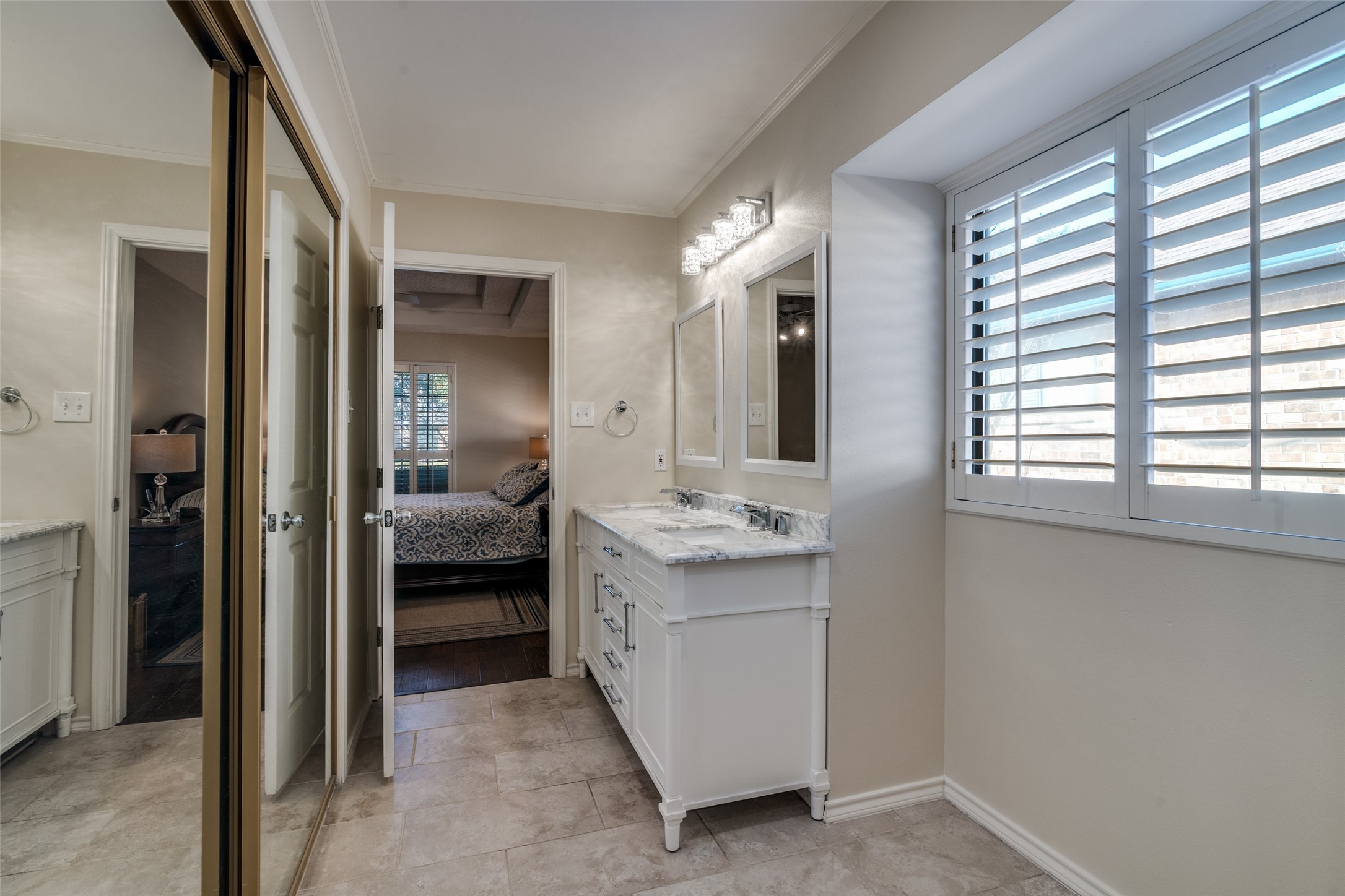1402 Sherwood Drive