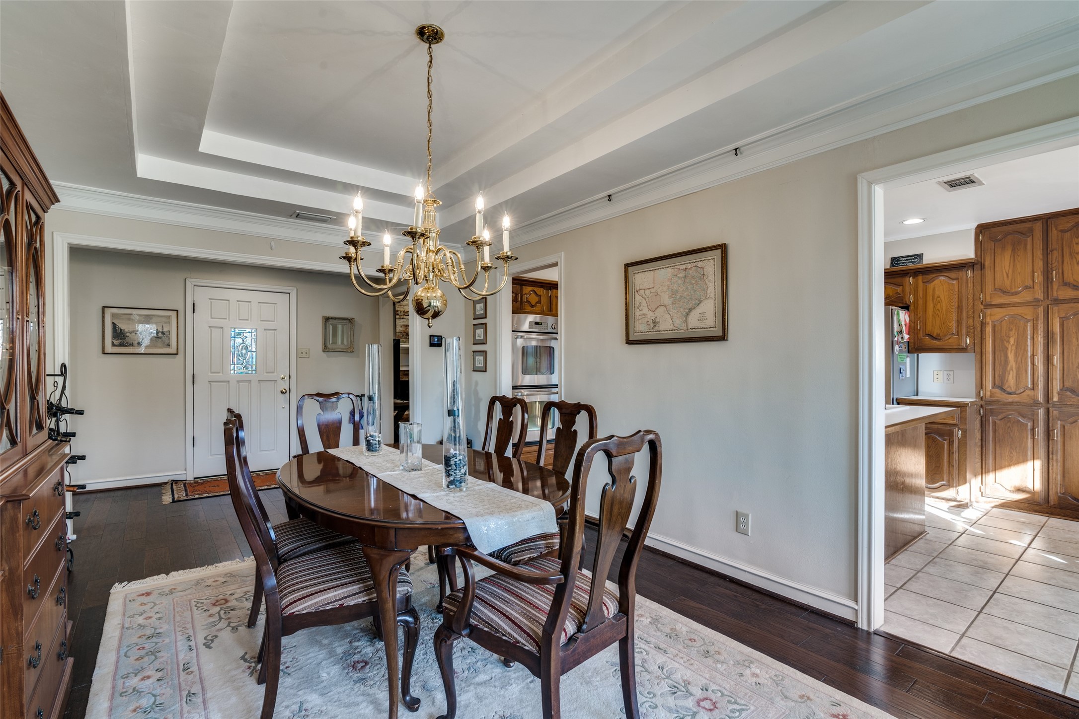 1402 Sherwood Drive