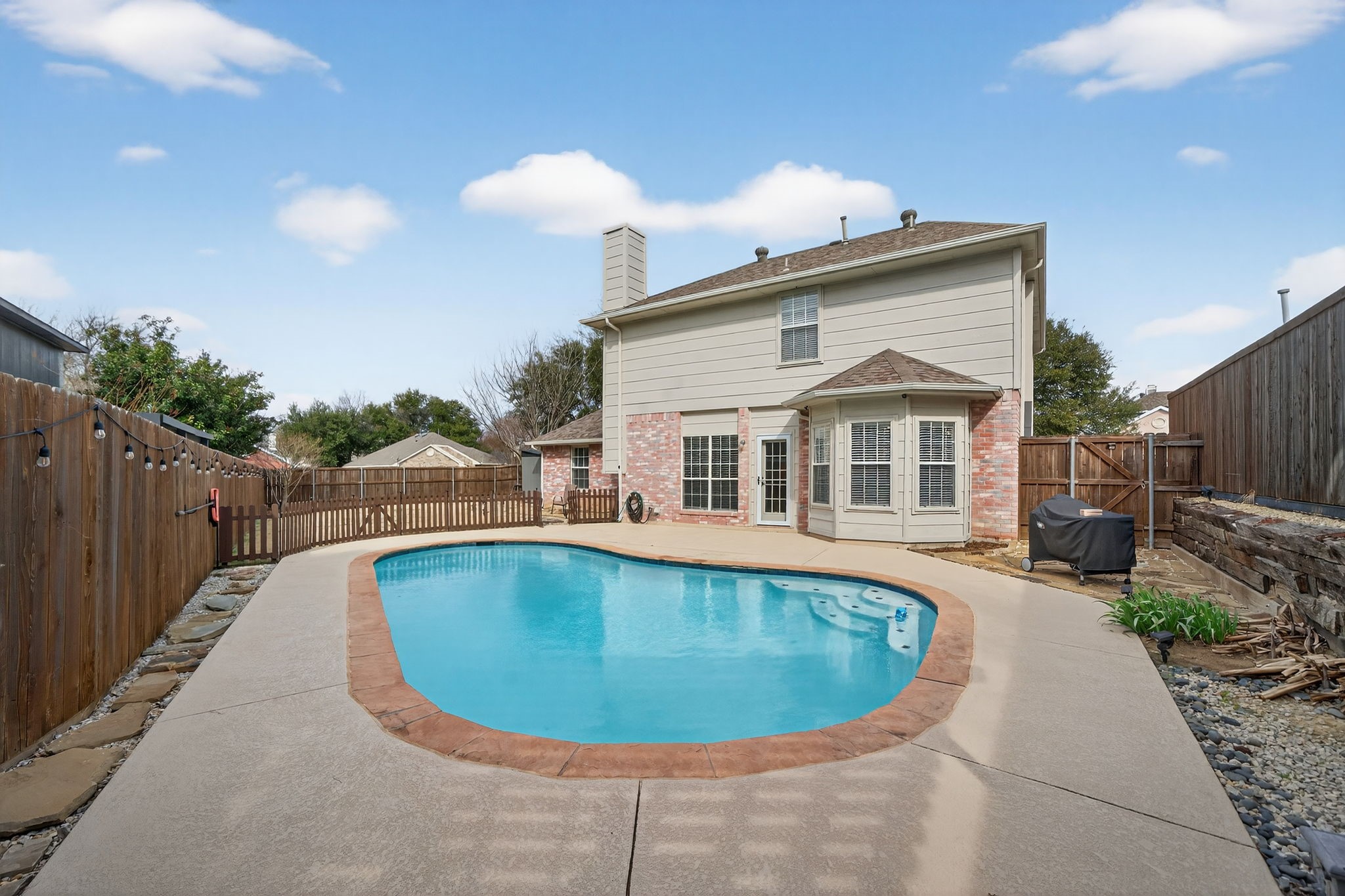 3415 Ivy Glen Drive