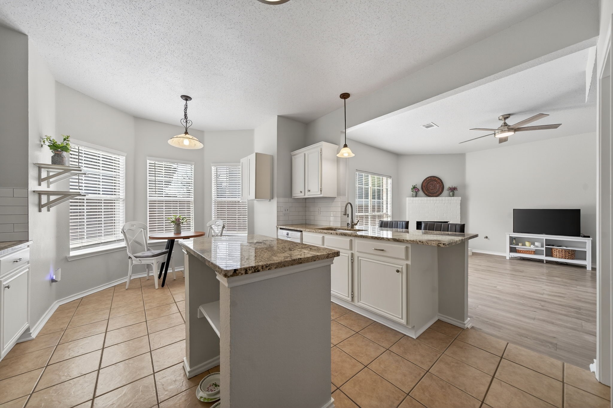 3415 Ivy Glen Drive