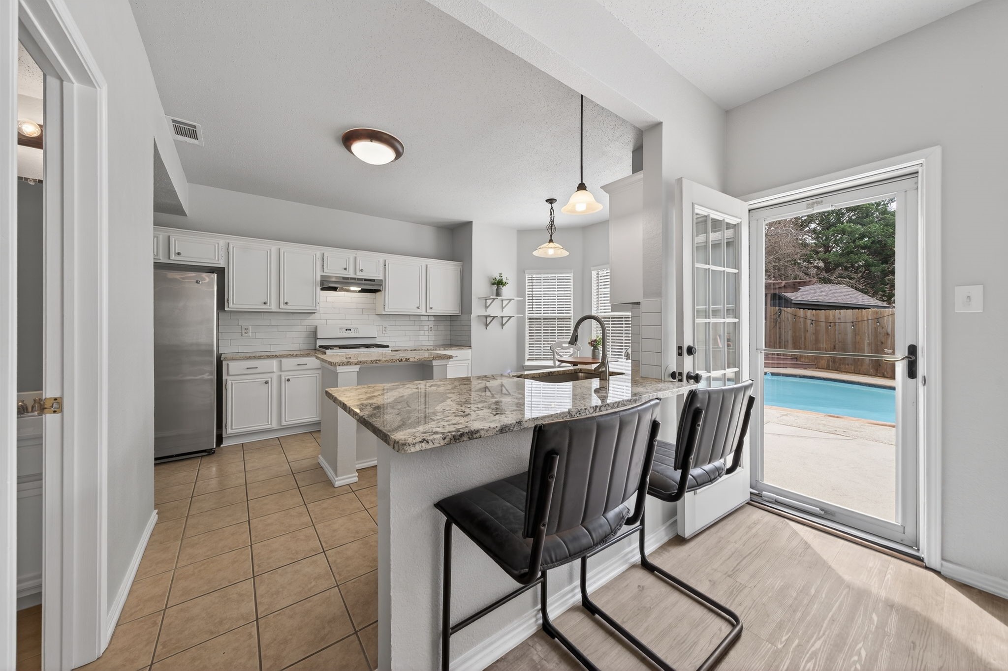 3415 Ivy Glen Drive