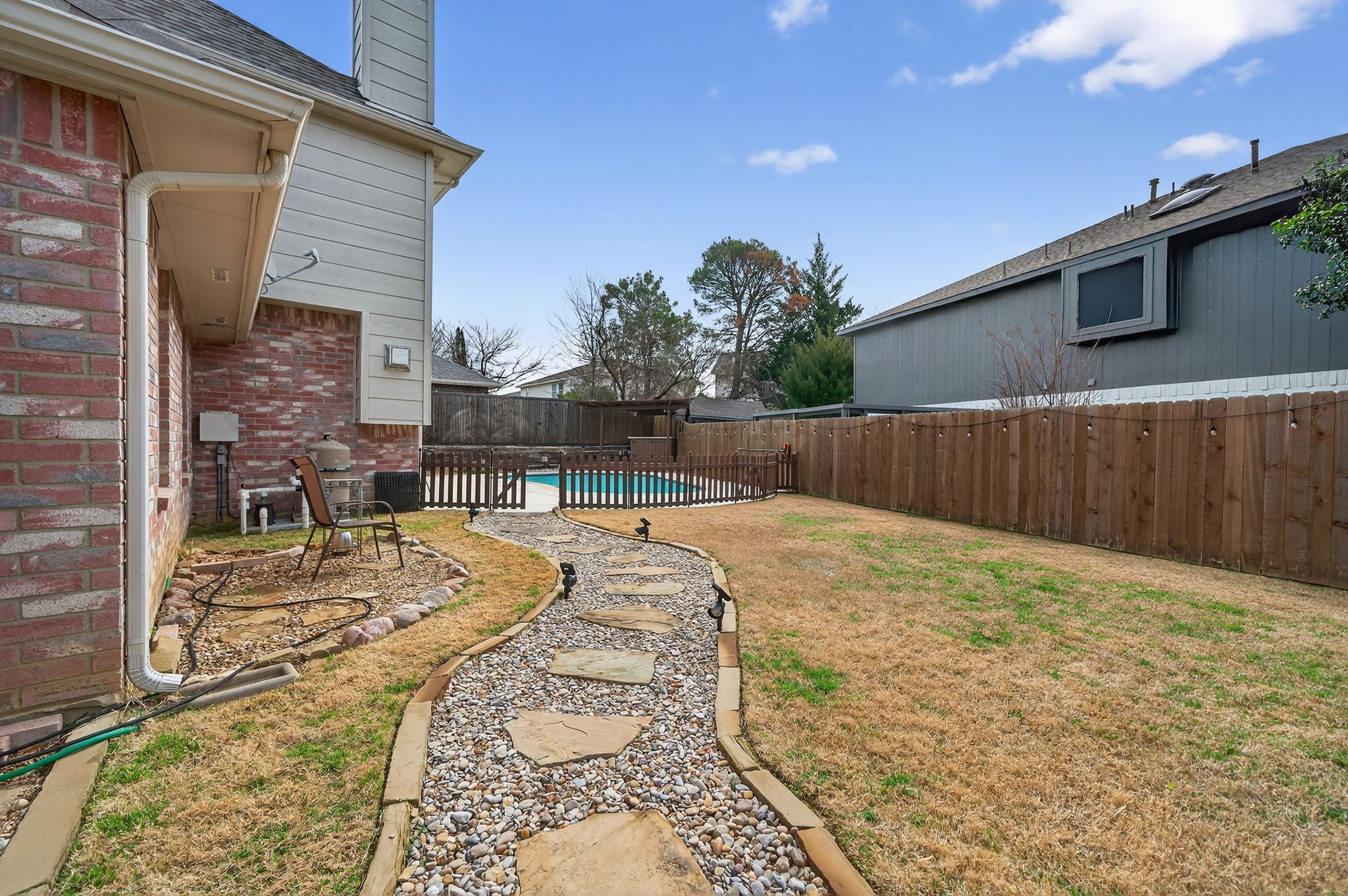 3415 Ivy Glen Drive