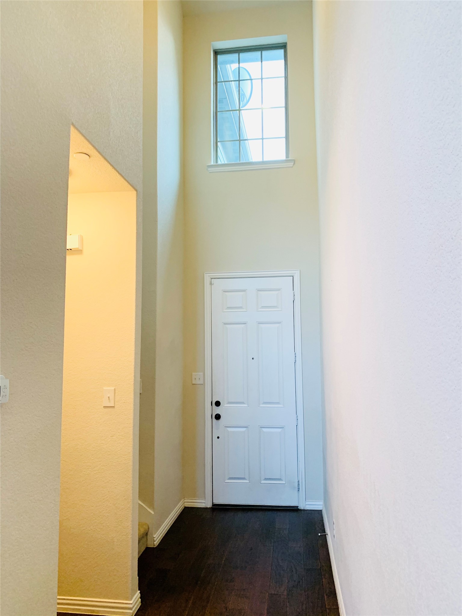 912 Brookville Court
