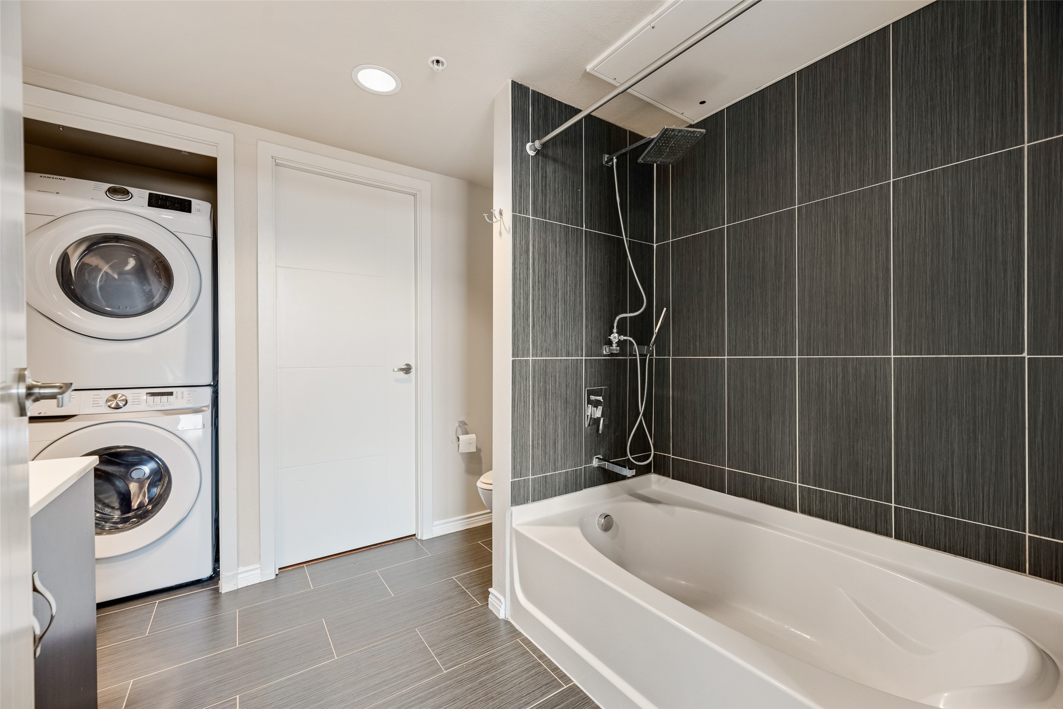 1100 W Trinity Mills Road 2040