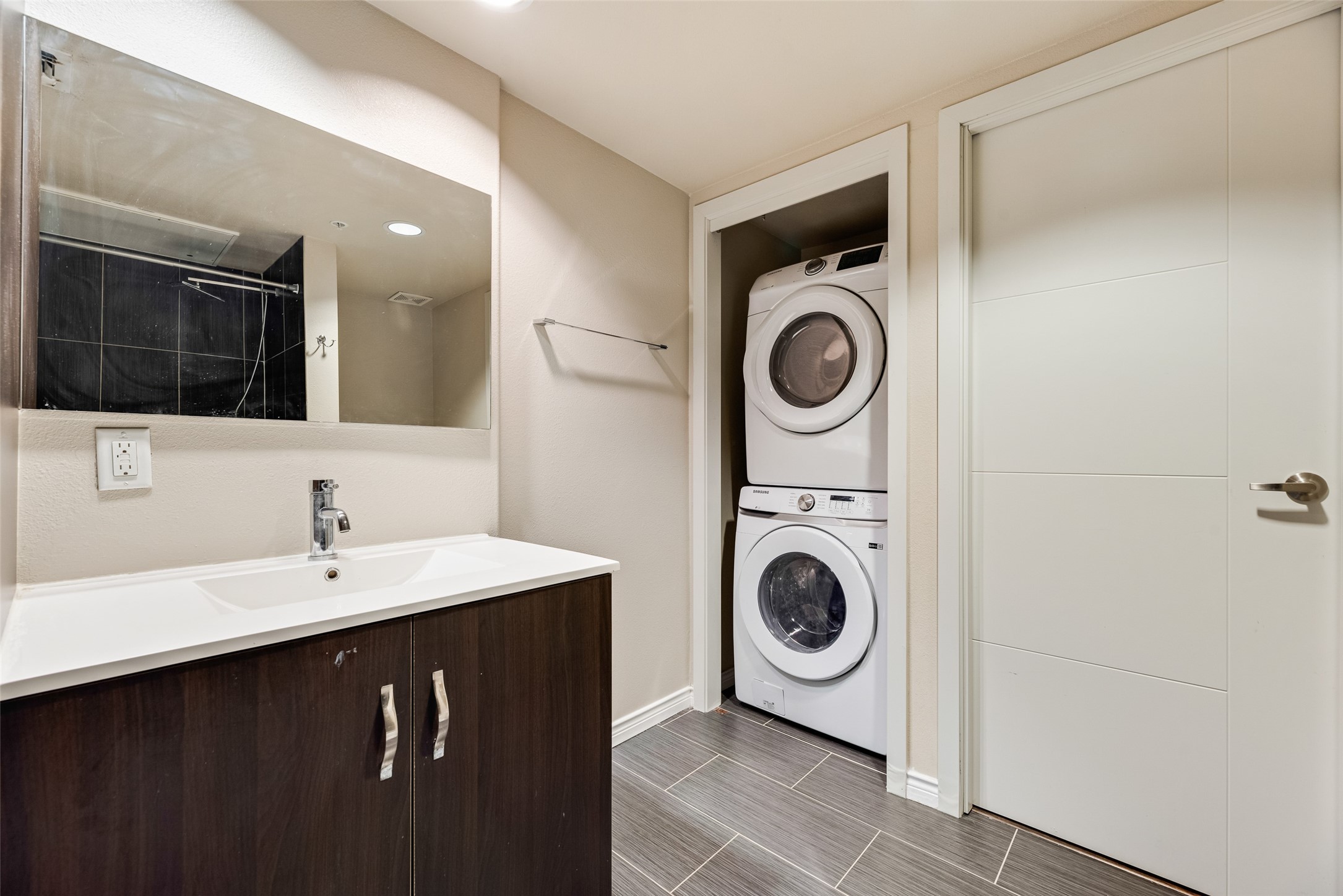 1100 W Trinity Mills Road 2040