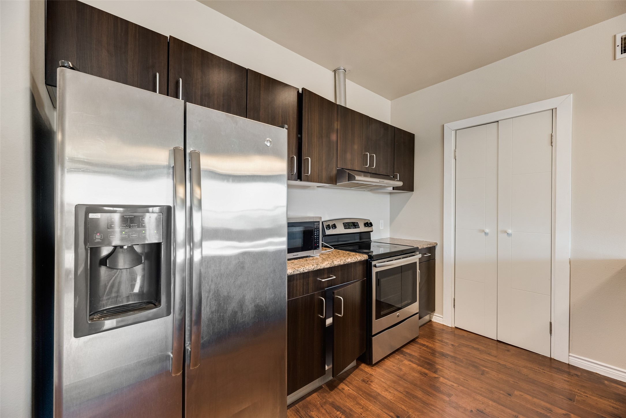 1100 W Trinity Mills Road 2040