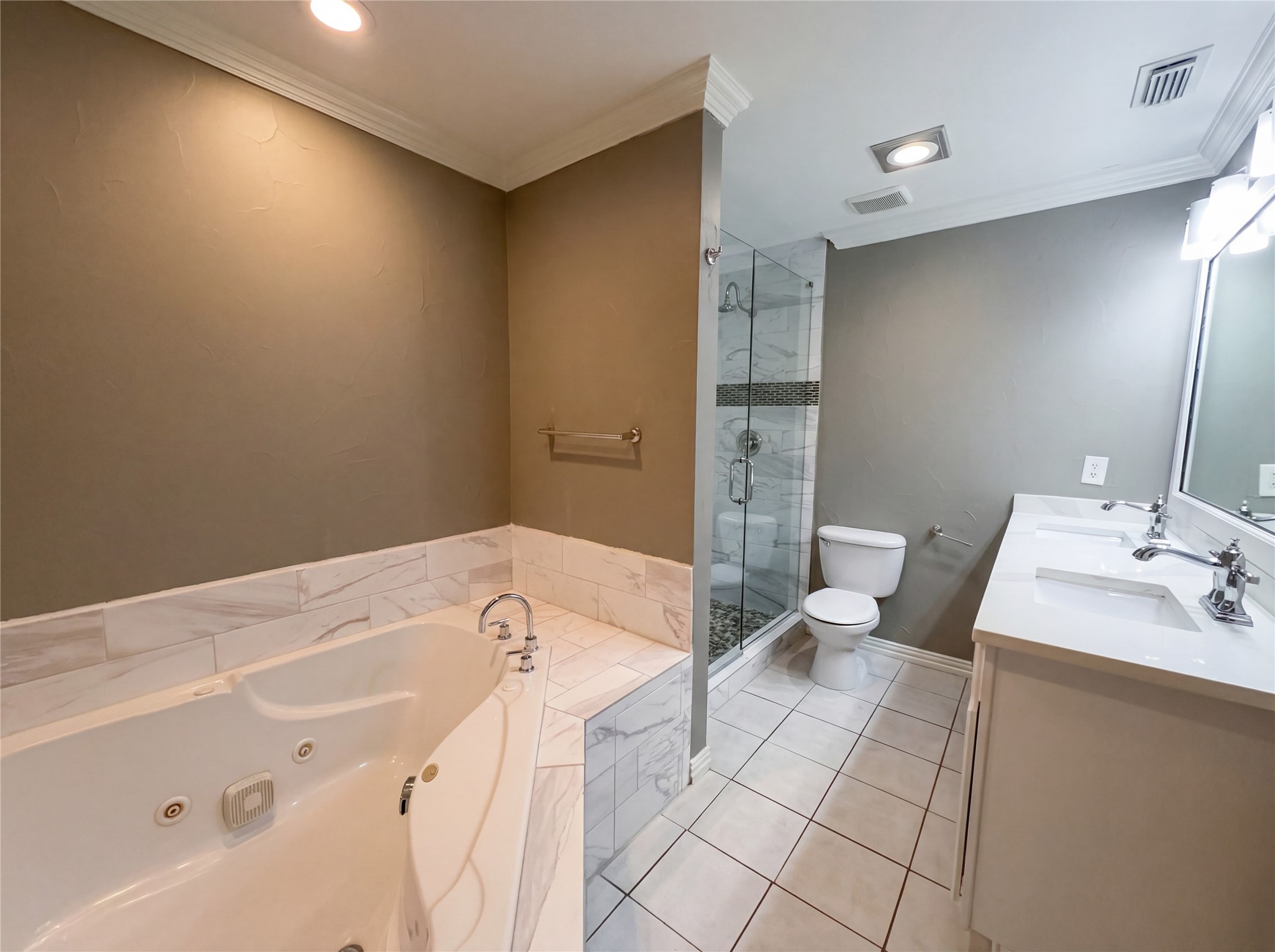 1951 Pin Oak Drive