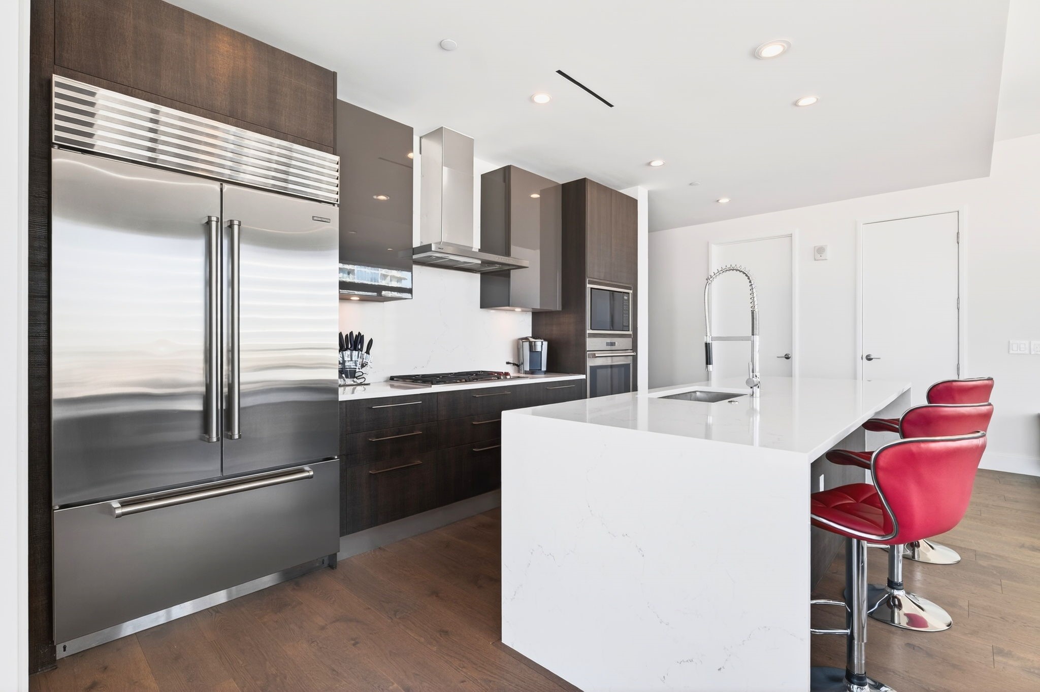 7901 Windrose Avenue 1203