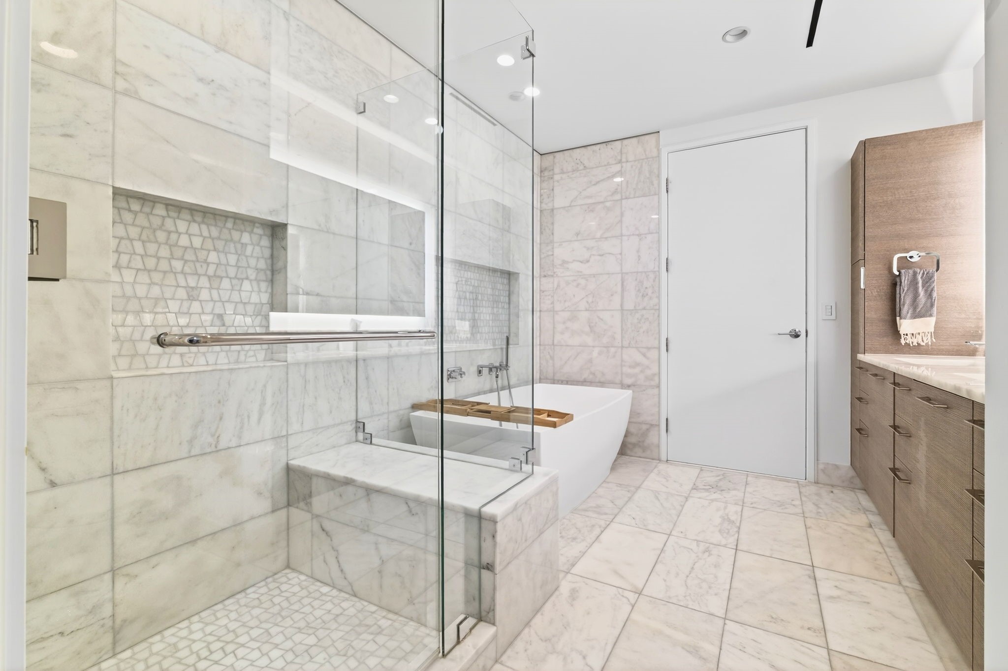 7901 Windrose Avenue 1203