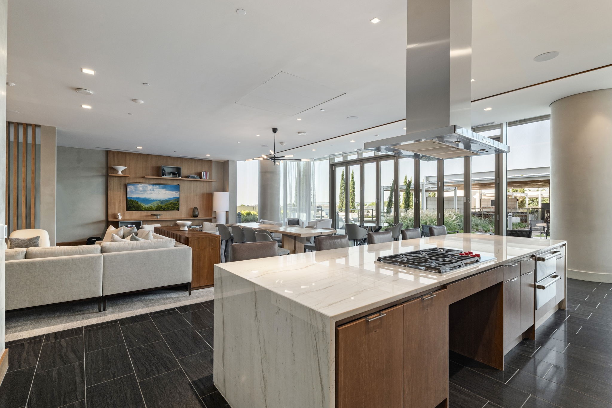 7901 Windrose Avenue 1203