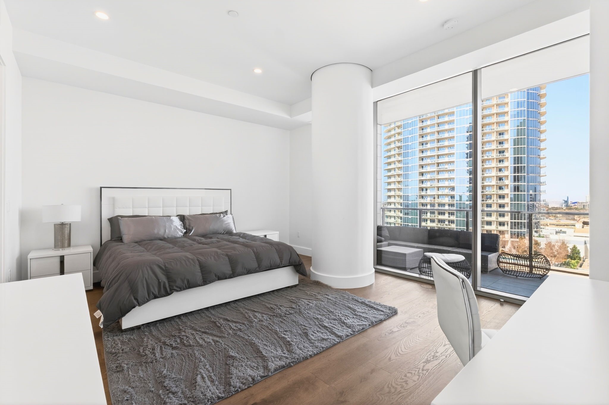 7901 Windrose Avenue 1203