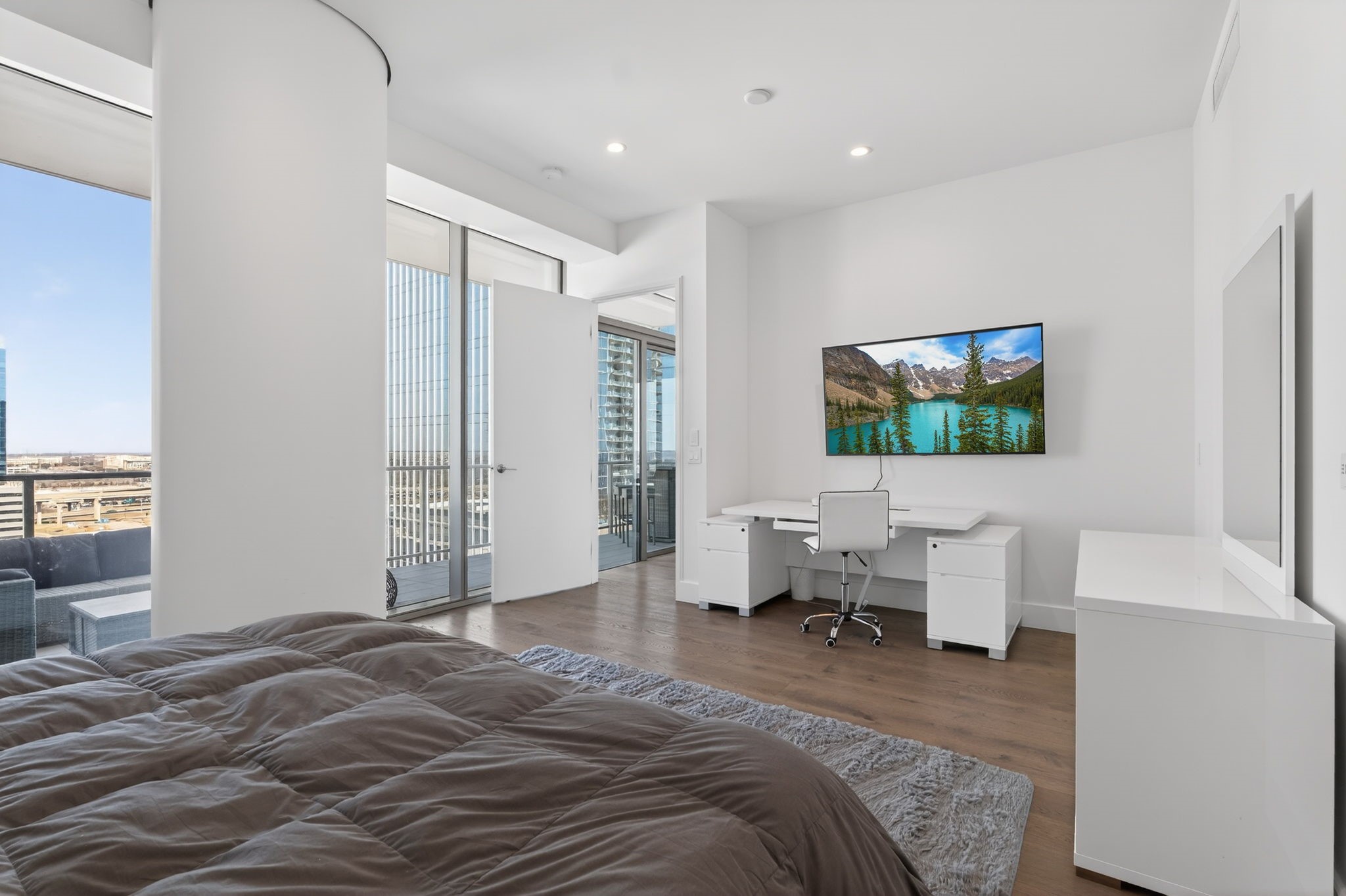 7901 Windrose Avenue 1203