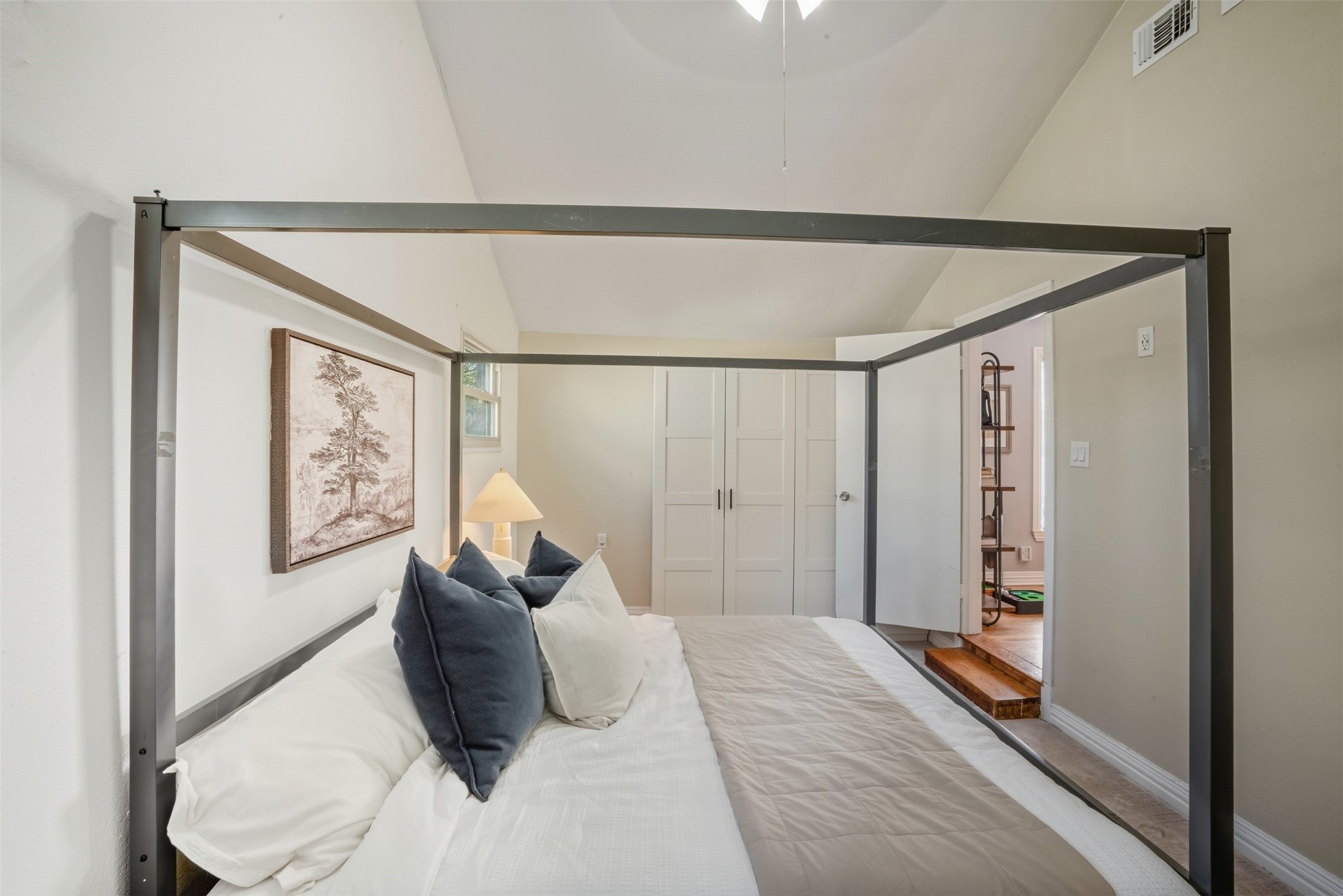 3824 Desert Ridge Drive