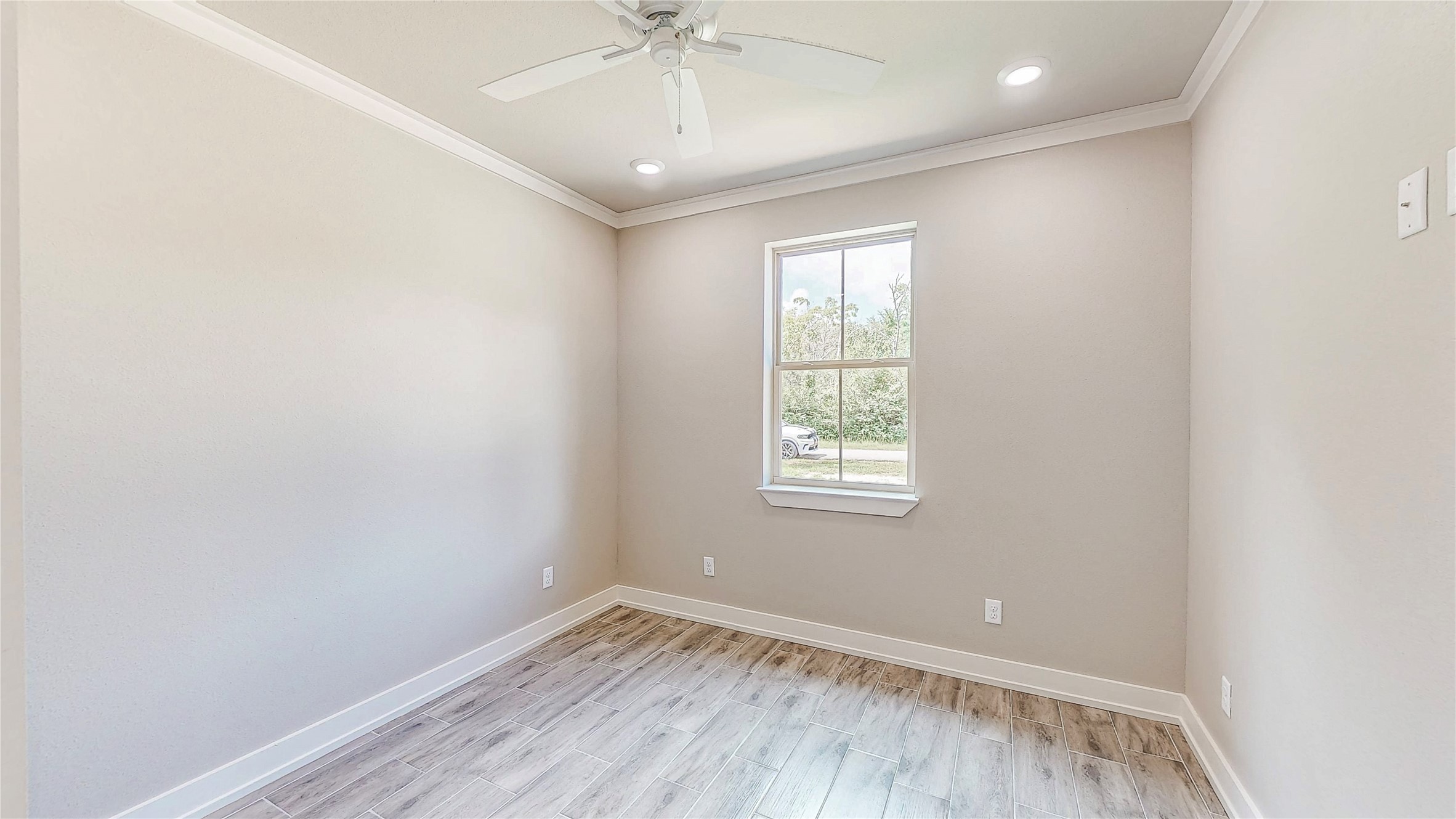 213 S Loveless Street