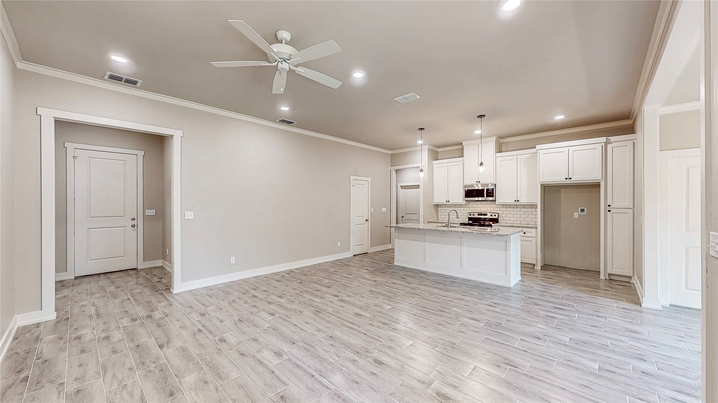 213 S Loveless Street