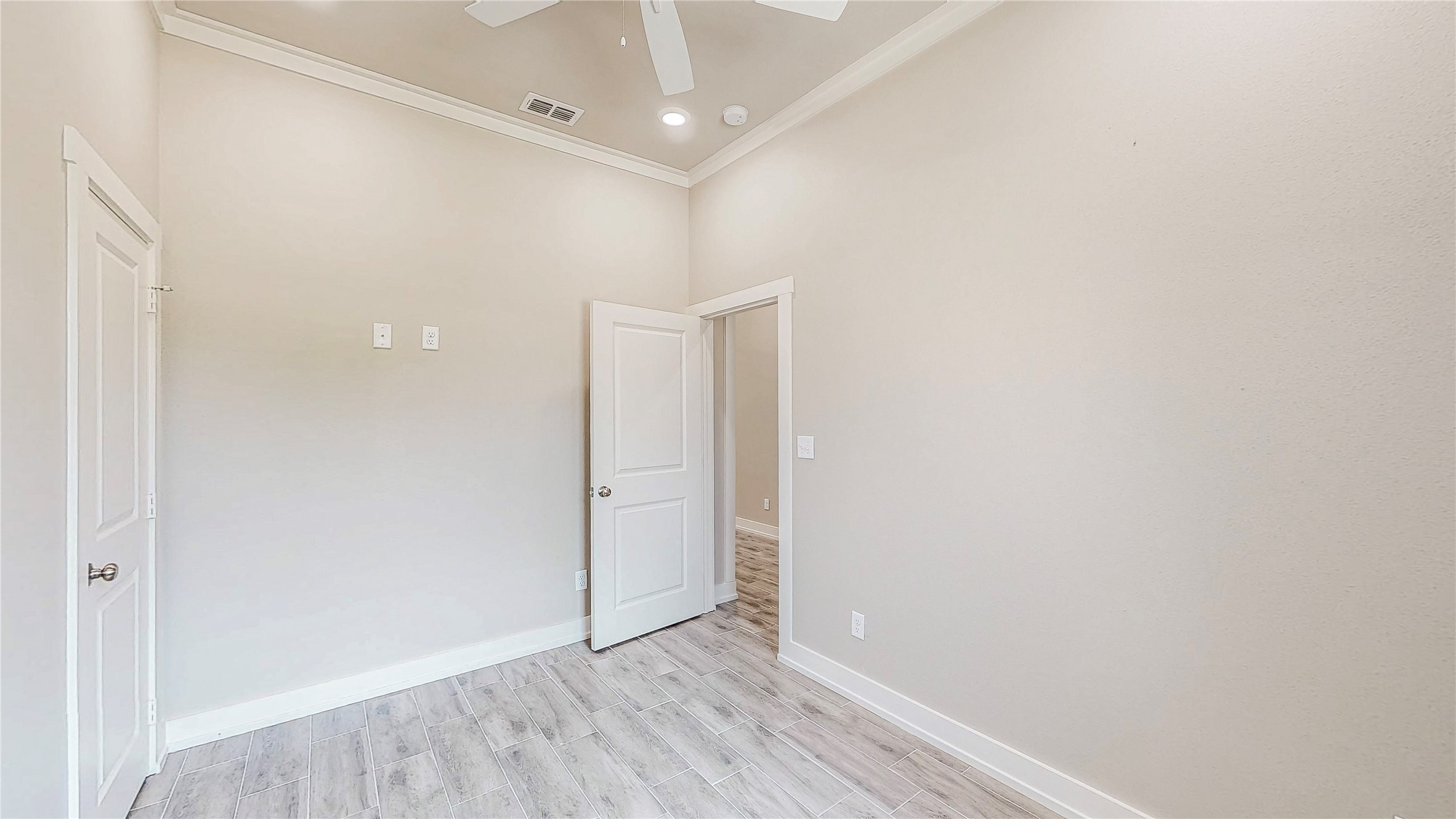 213 S Loveless Street