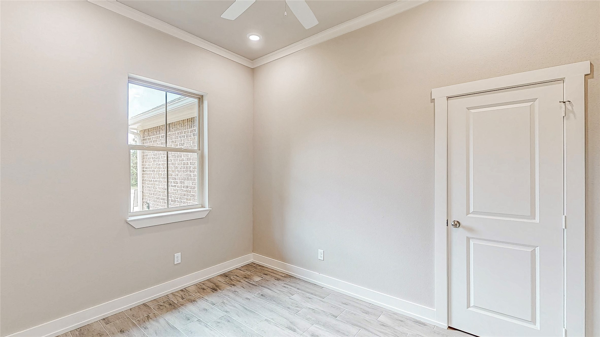 213 S Loveless Street