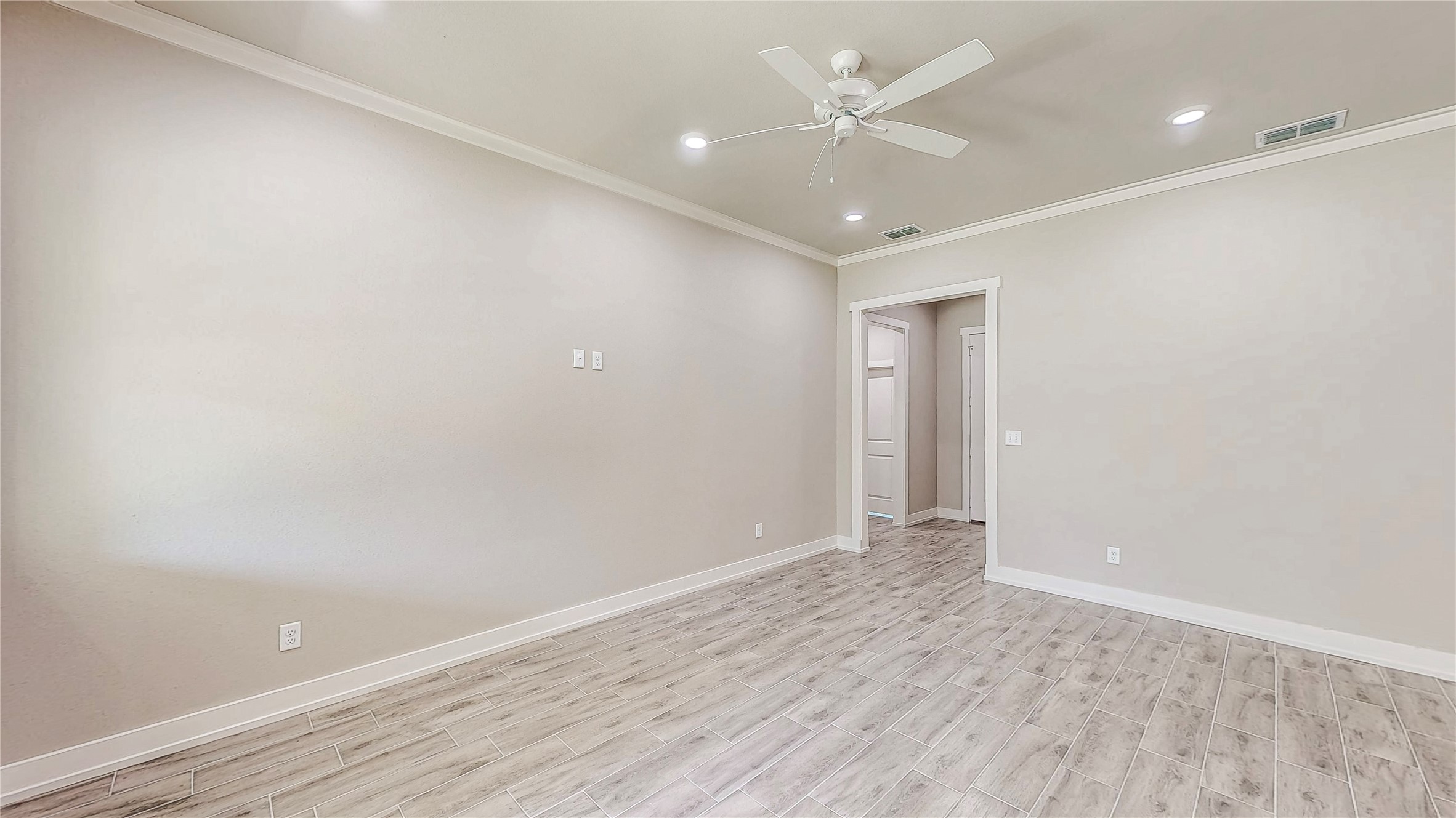 213 S Loveless Street