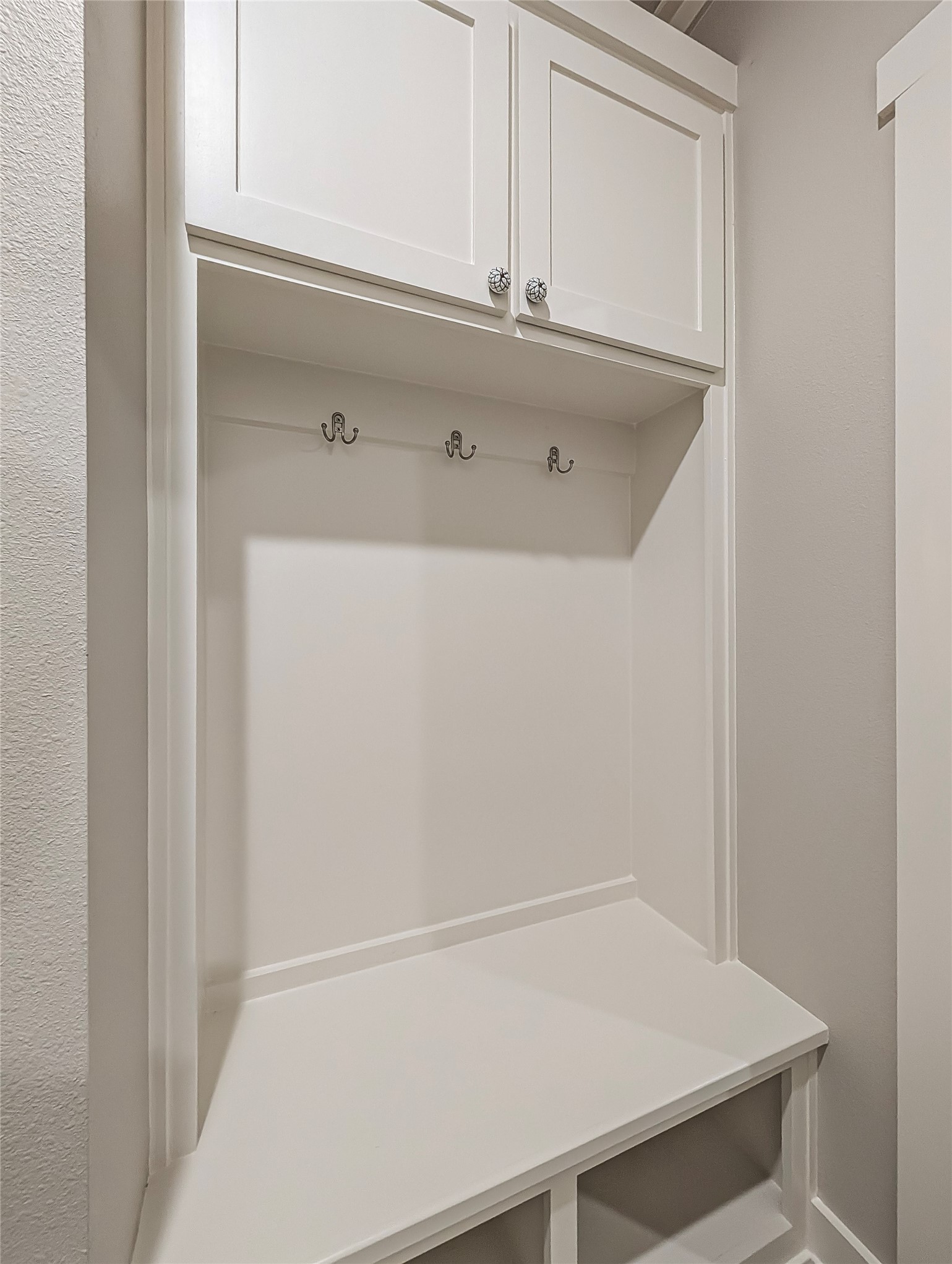 213 S Loveless Street