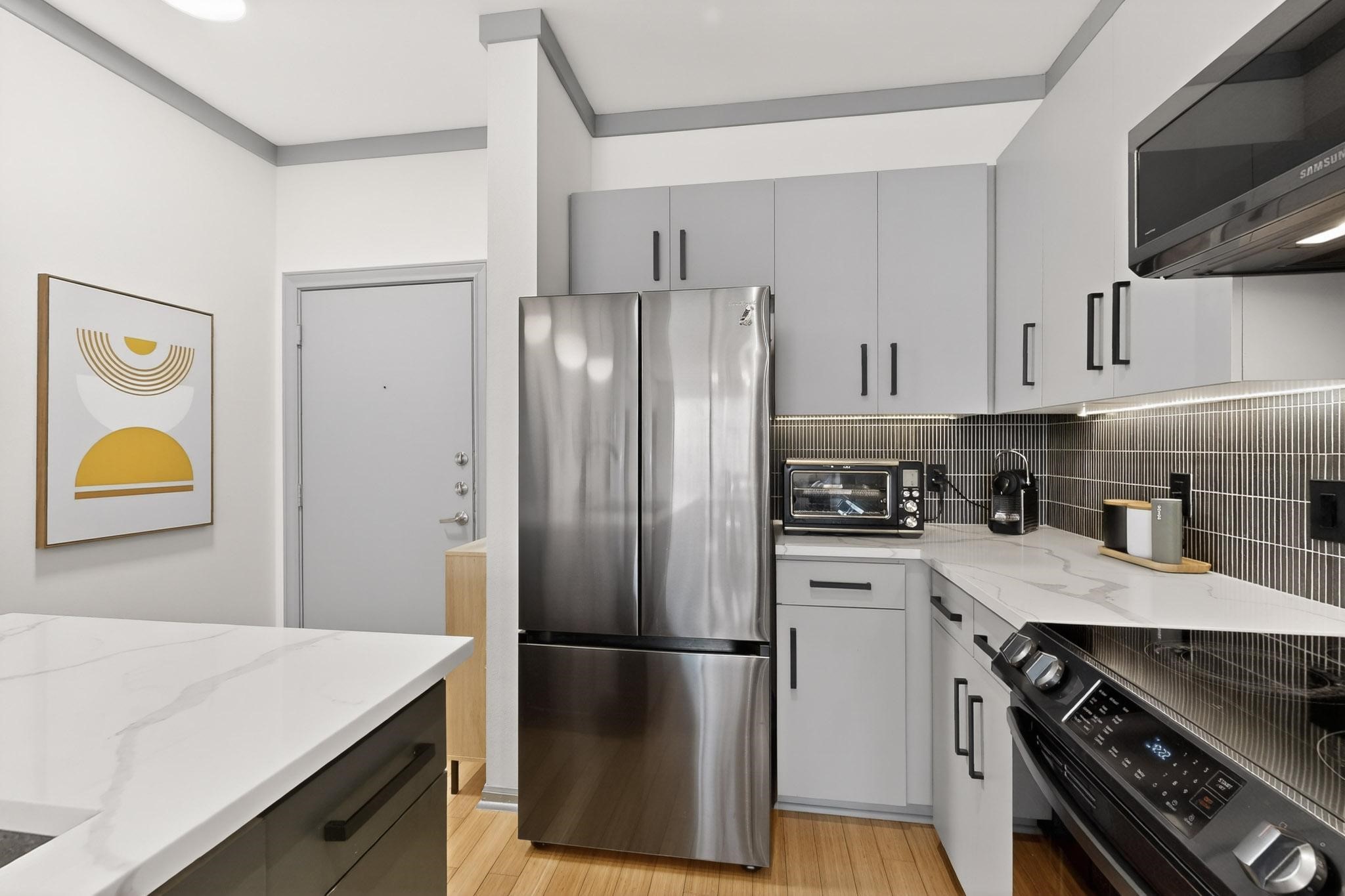 4111 Gilbert Avenue 108