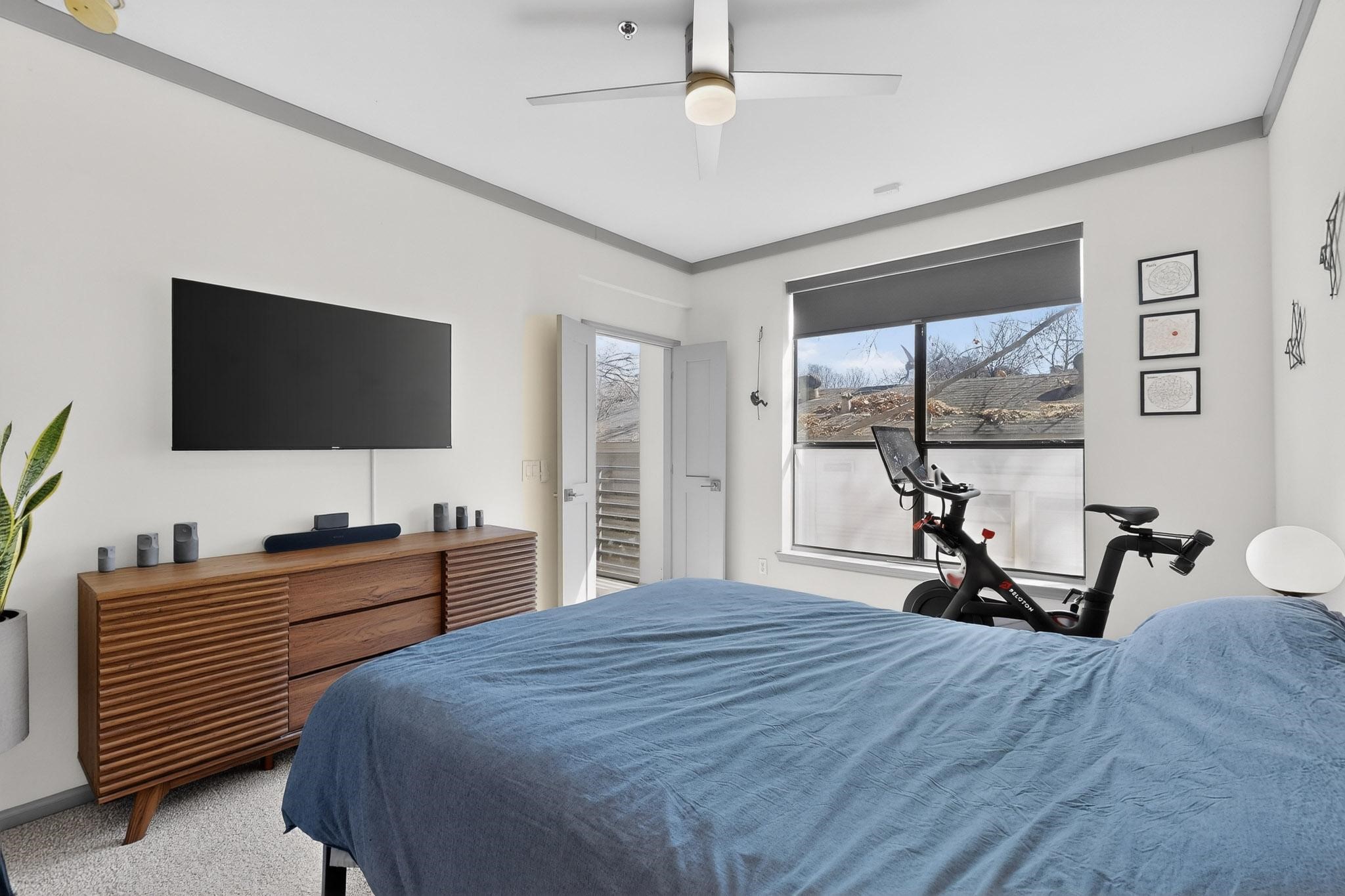 4111 Gilbert Avenue 108