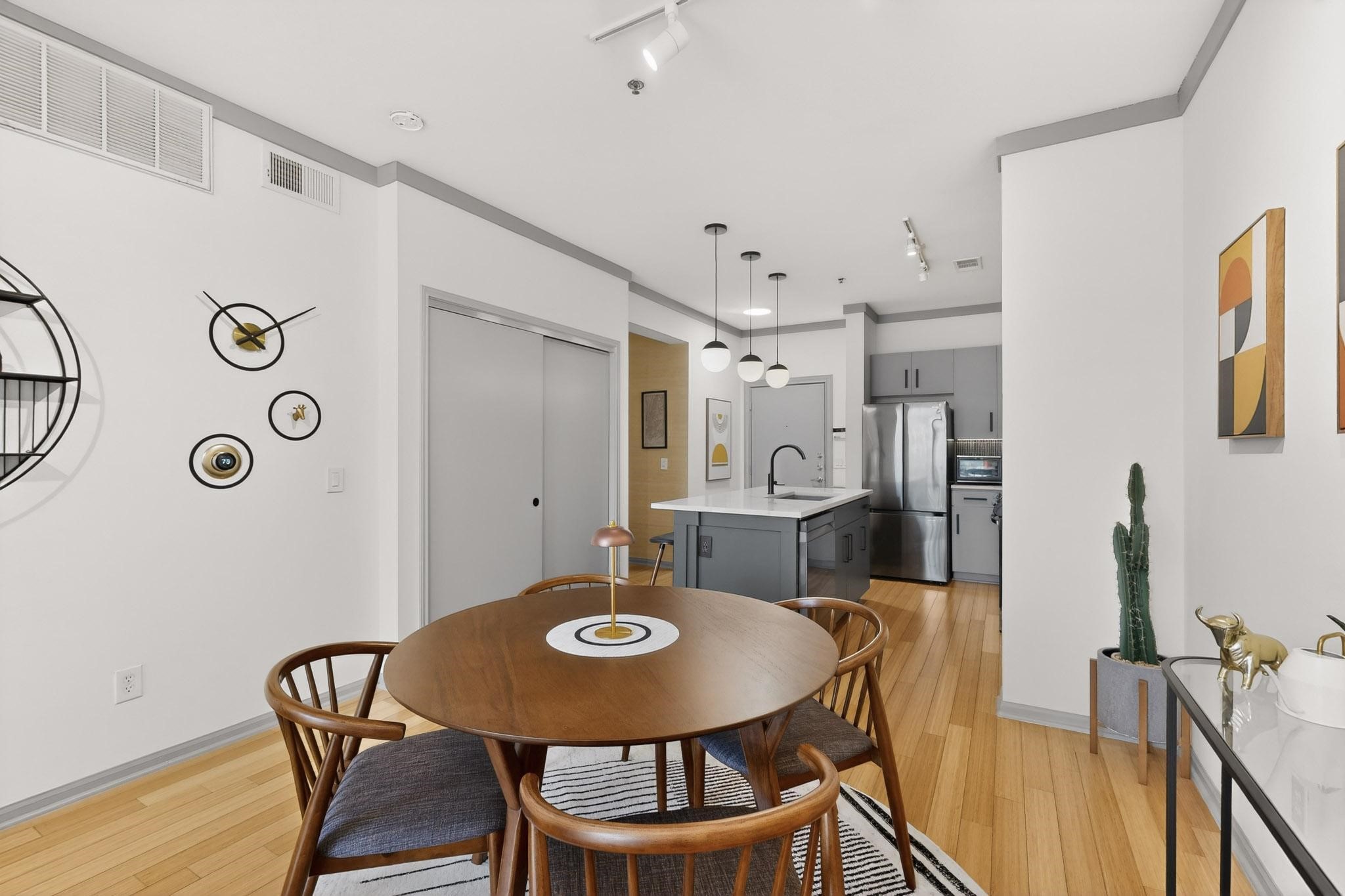 4111 Gilbert Avenue 108