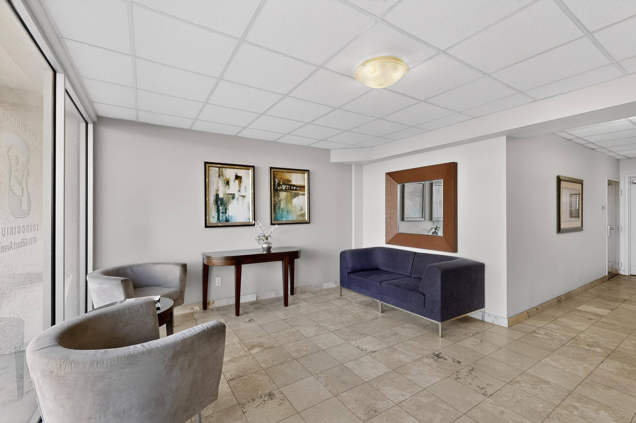 4111 Gilbert Avenue 108