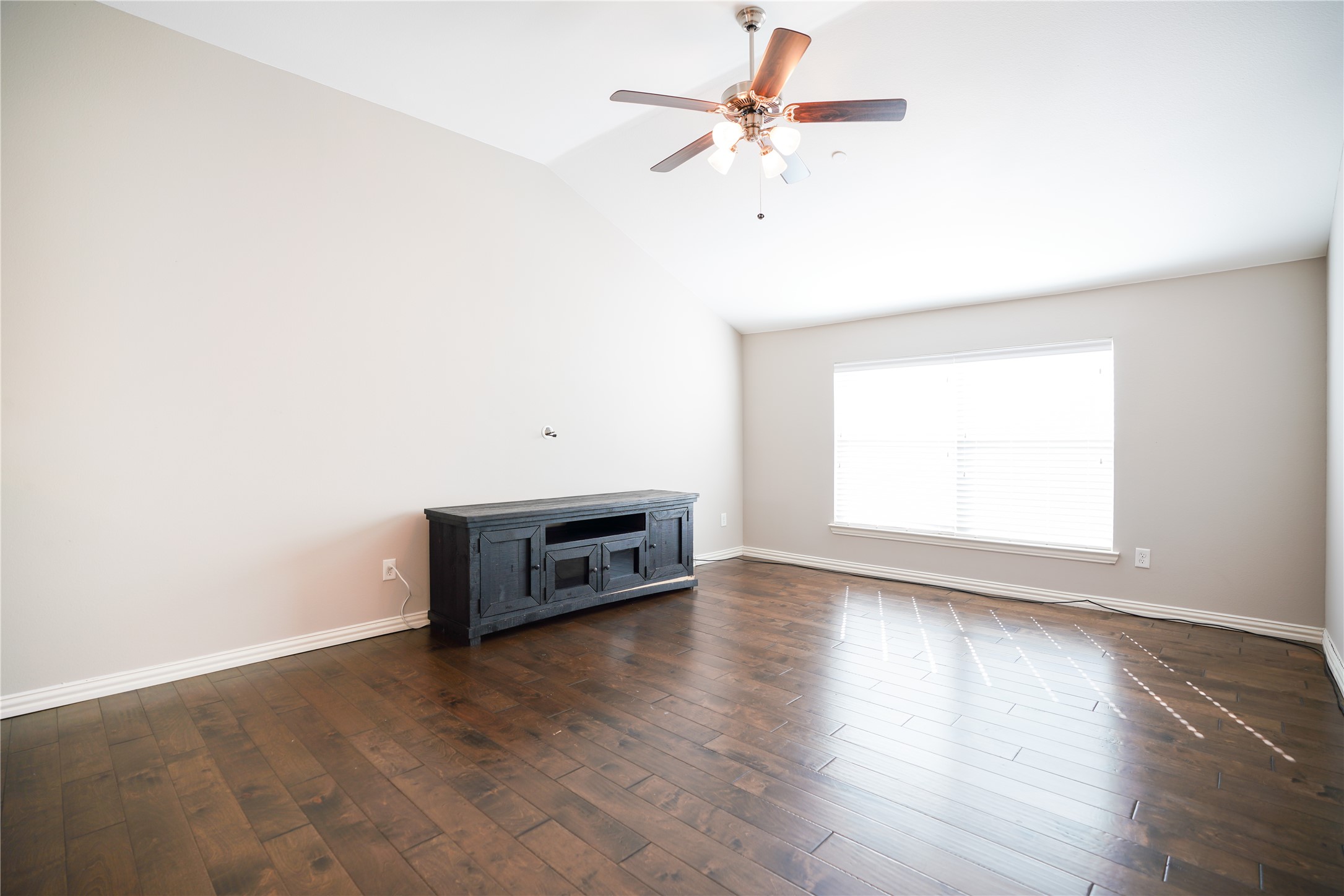 4650 Penelope Lane