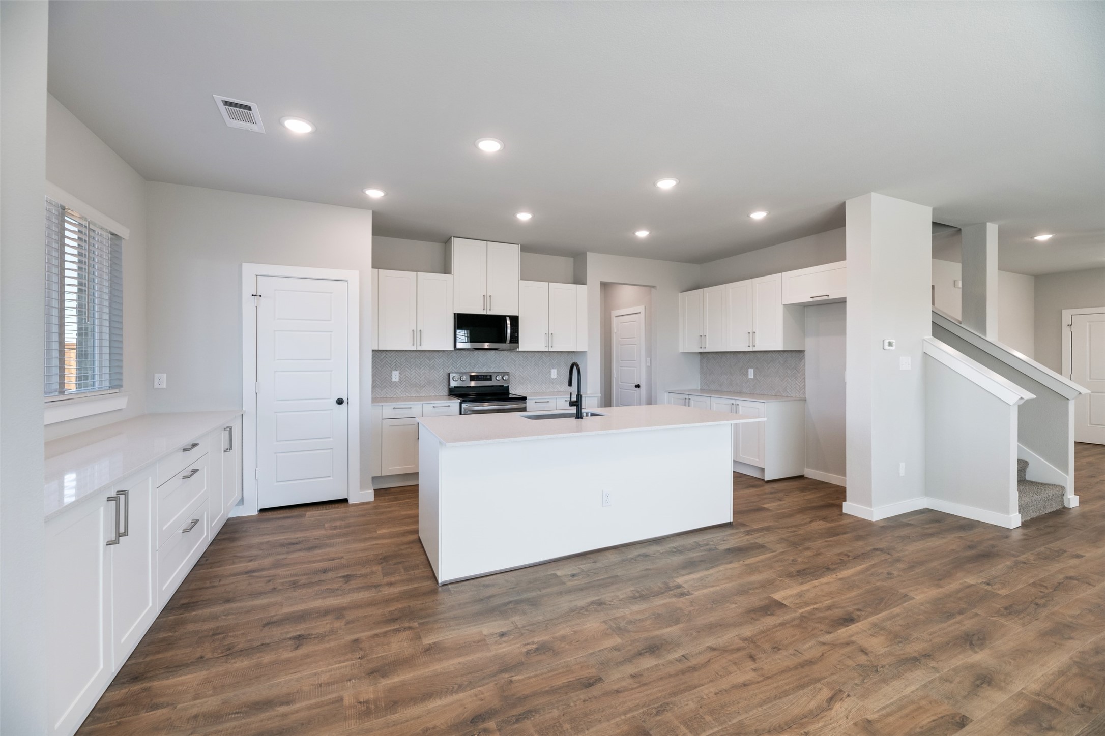 4009 Lecroy Court