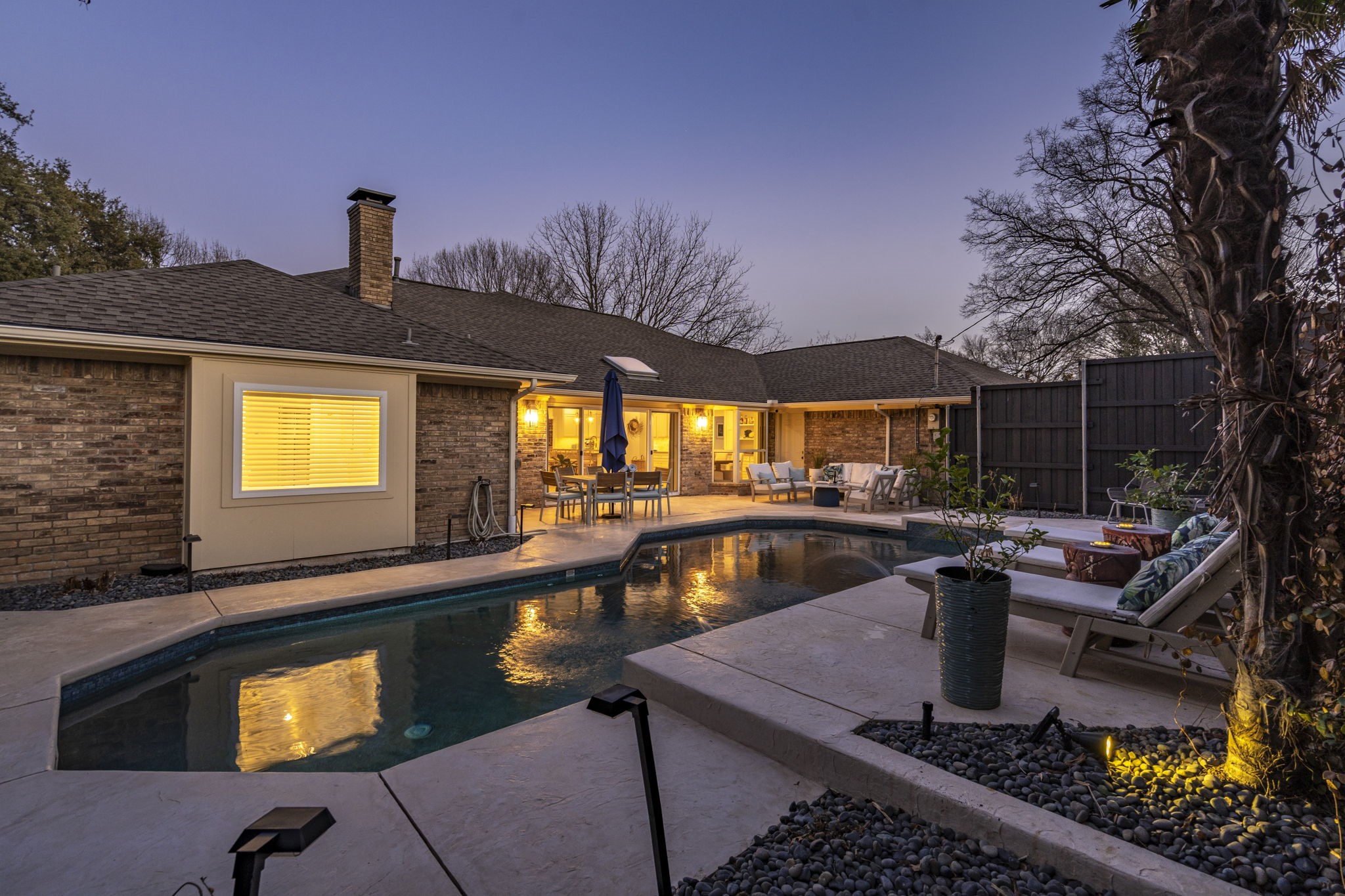 7211 Pleasant View Drive