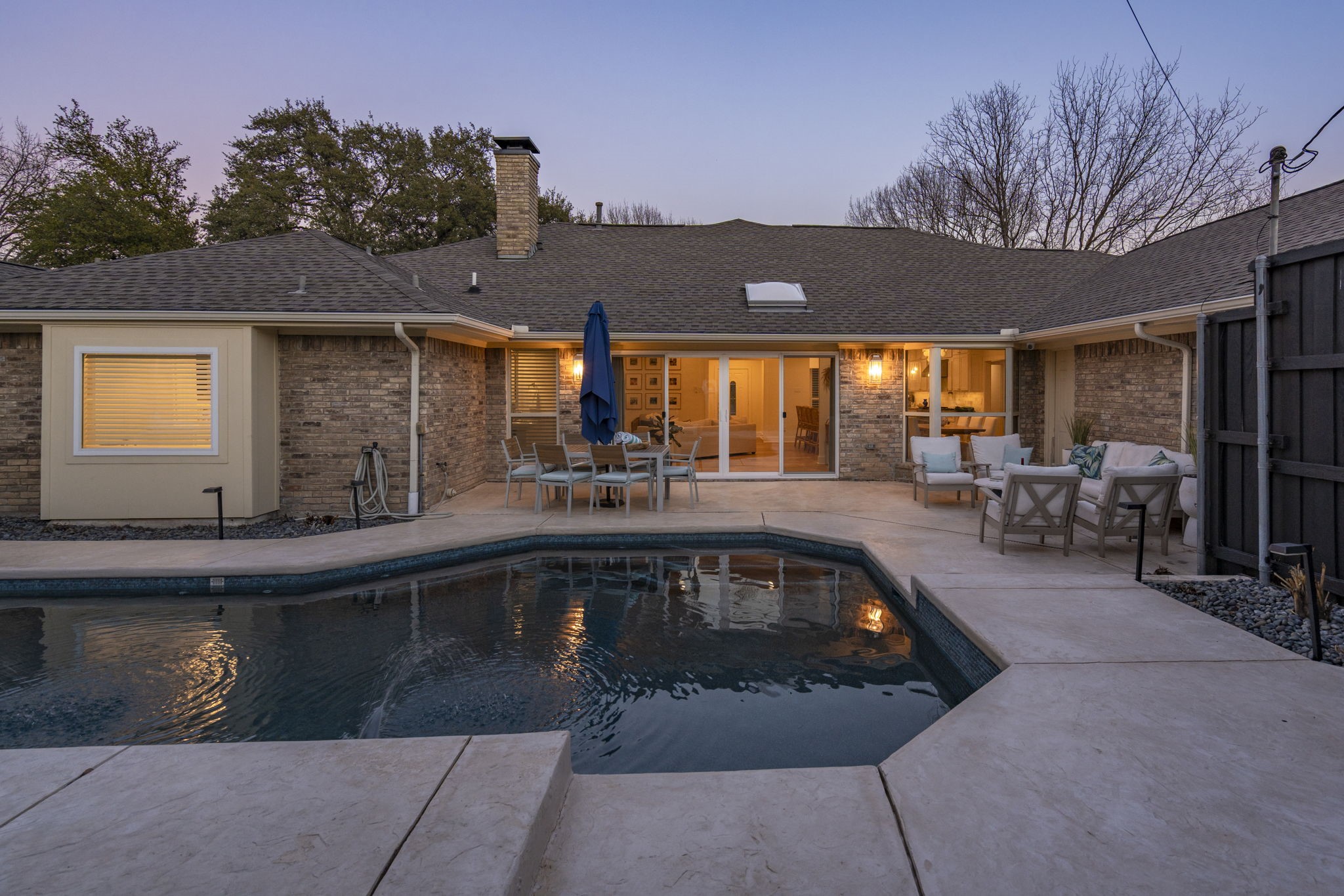 7211 Pleasant View Drive