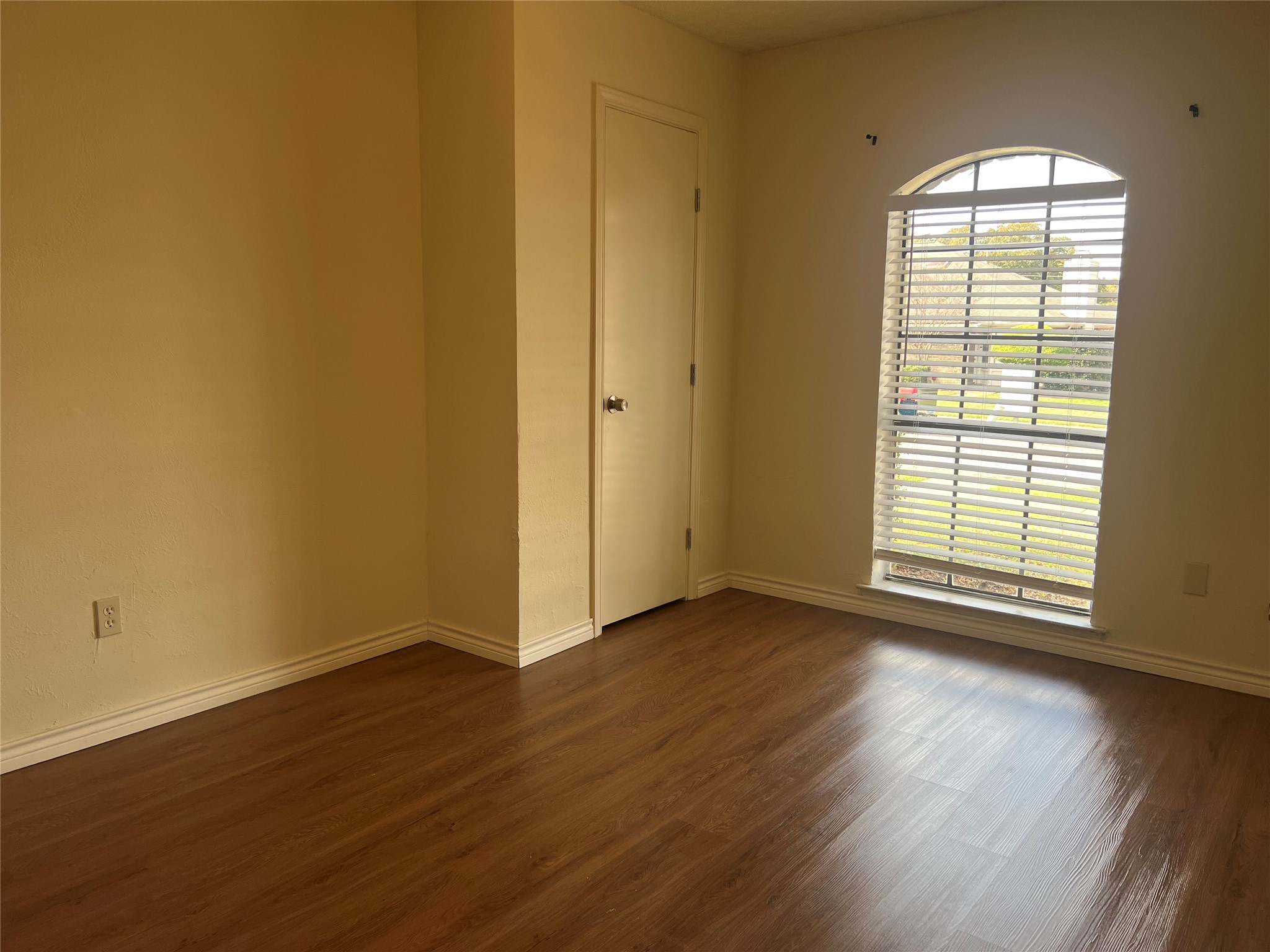 11822 Garden Terrace Drive