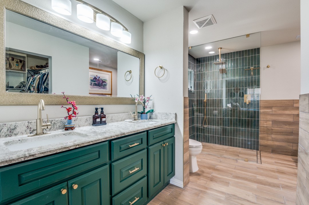 532 W Five Mile Parkway