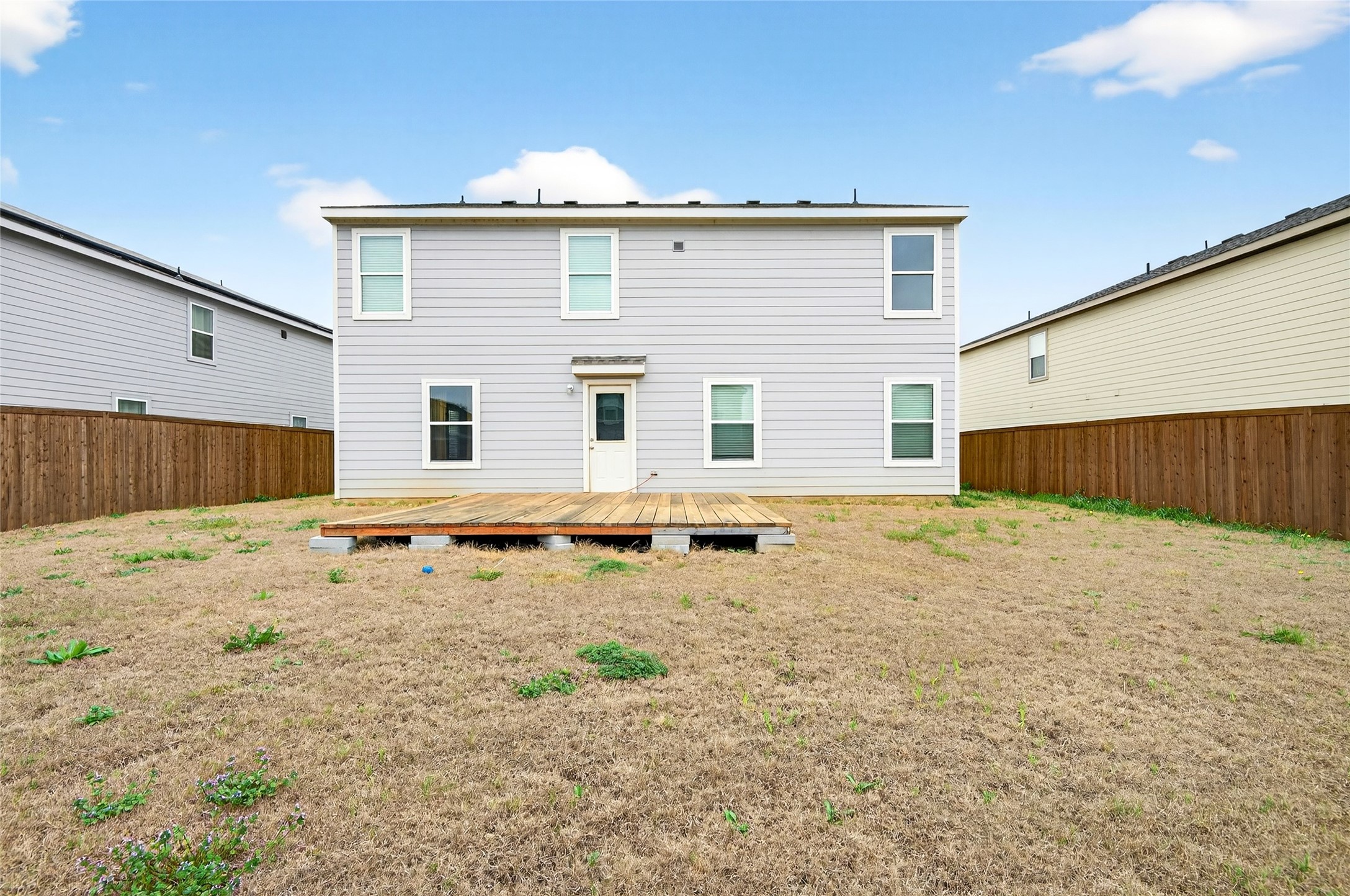821 Sugartree Drive