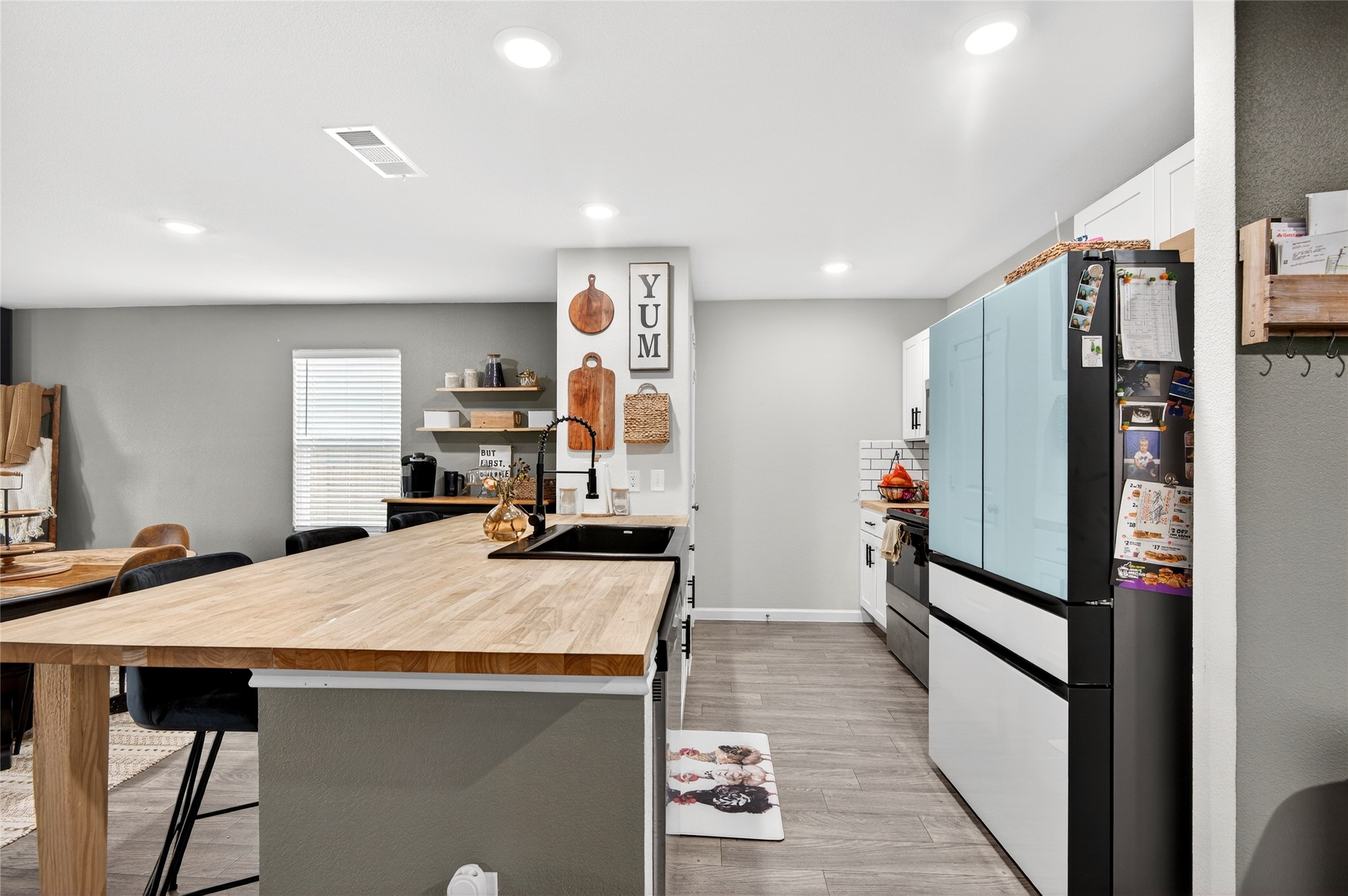 821 Sugartree Drive